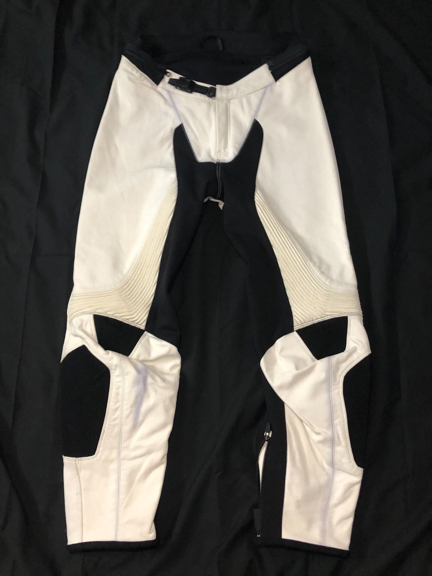 Vintage Vintage White Motorcycle Leather Pants Size US 28 / EU 44 - 1 Thumbnail