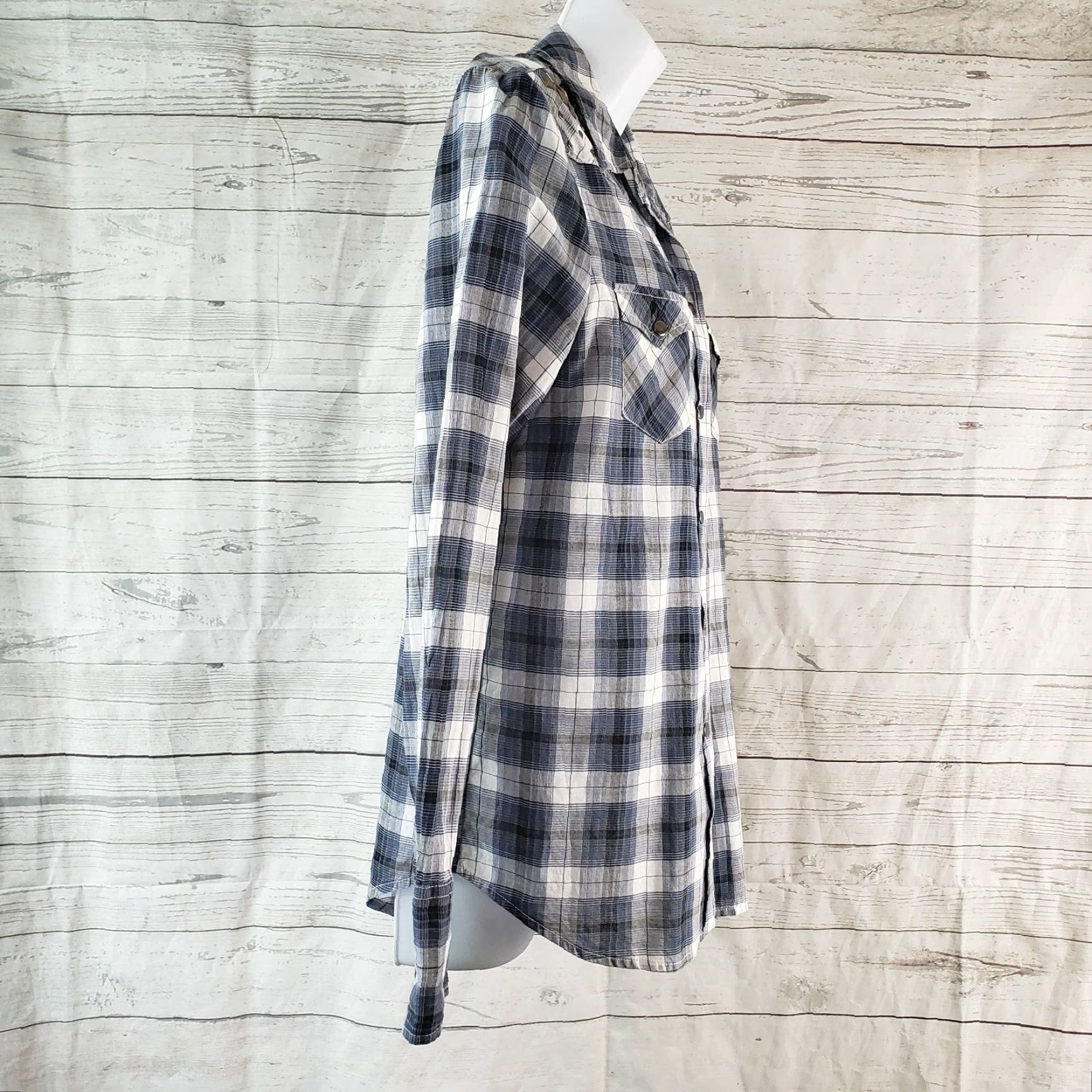 Roper Roper Womens Shirt M Blue Gray Plaid Snaps Studded Long Sleeve Button-Up Casual Womens Size M / US 6-8 / IT 42-44 - 3 Thumbnail