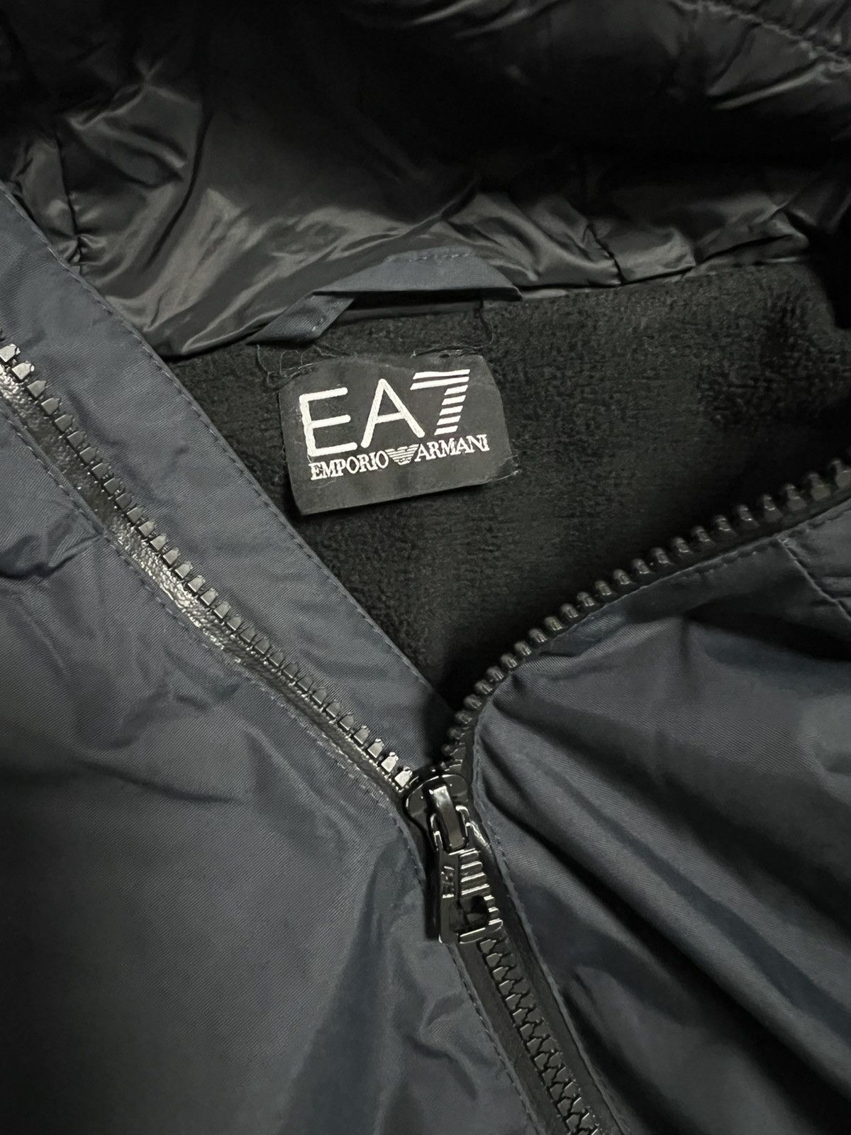 Emporio Armani EA7 Emporio Armani S blu navy parka Size US S / EU 44-46 / 1 - 3 Thumbnail