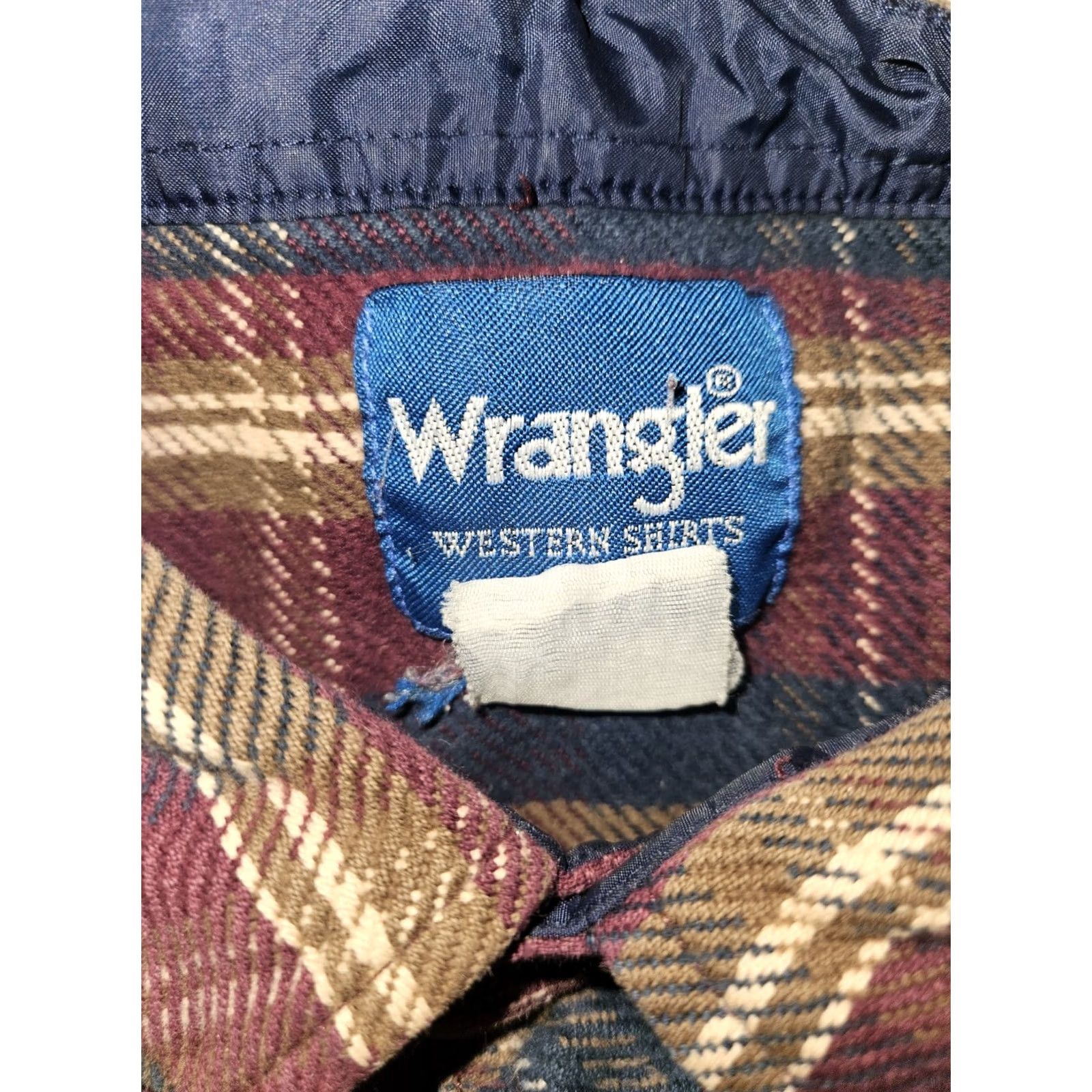Wrangler VINTAGE Wrangler Flannel Shacket Men XL Plaid Long Sleeve Snap Cowboy Retro Surged Hem Pockets Easy Care Button-Up Collection Size US XL / EU 56 / 4 - 2 Thumbnail