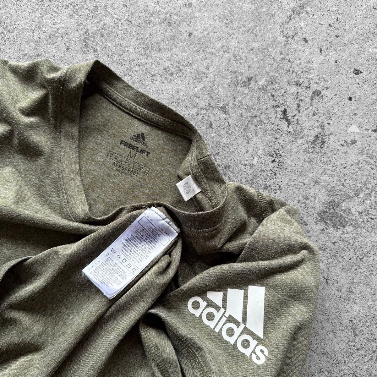 Adidas Adidas Freelift Mens Khaki Short Sleeve Sport Ultimate Tee Size US M / EU 48-50 / 2 - 5 Thumbnail