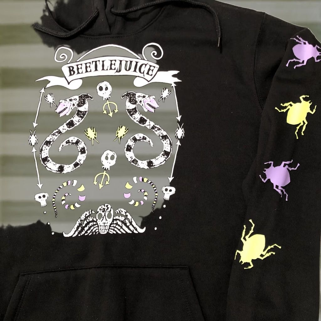 Vintage Beetlejuice Womens Graphic Print Hoodie Sandworm XS NWT Black Cotton Polyester Relaxed Fit Crew Neck Long Sleeve Pullover Baggy All Seasons Size XS / US 0-2 / IT 36-38 - 1 Thumbnail