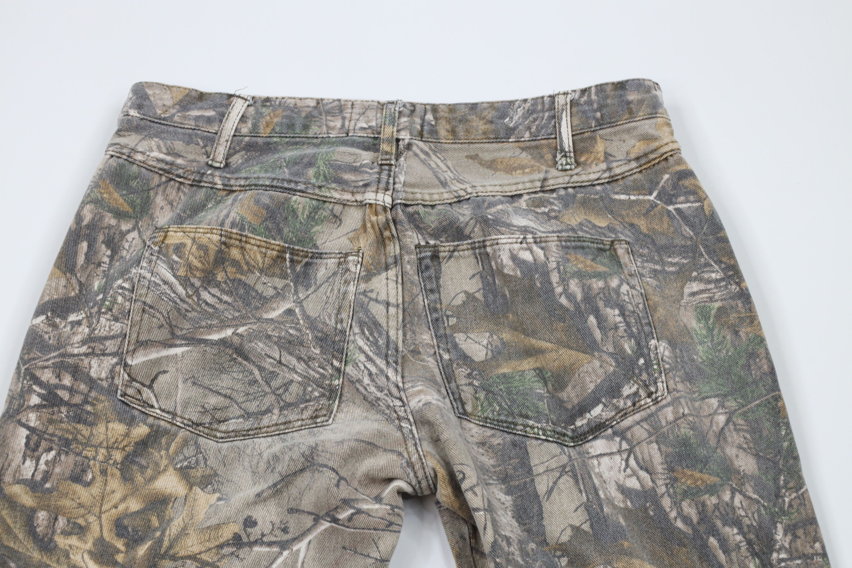 Vintage Vintage Y2K Streetwear Realtree Camouflage Wide Leg Jeans Size US 34 / EU 50 - 9 Thumbnail