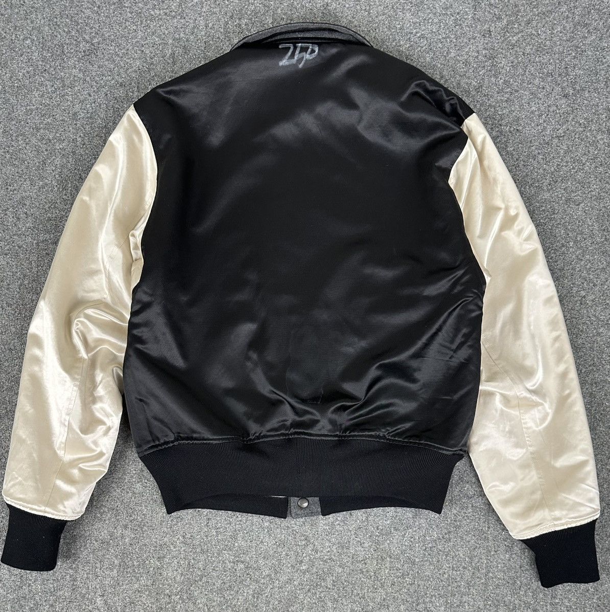 Jil Sander Jil Sander by Raf Simons Cashmere/Satin Reversible Varsity Size US S / EU 44-46 / 1 - 14 Thumbnail