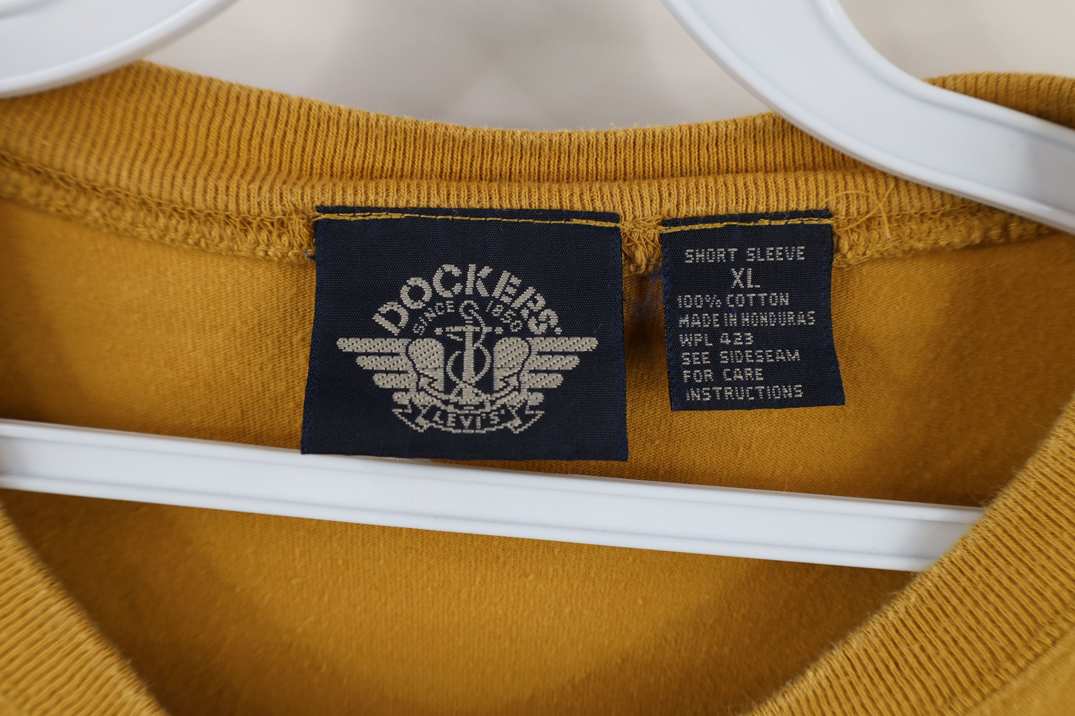 Vintage Vintage 90s Streetwear Fit Pocket T-Shirt Yellow Cotton Size US XL / EU 56 / 4 - 9 Thumbnail