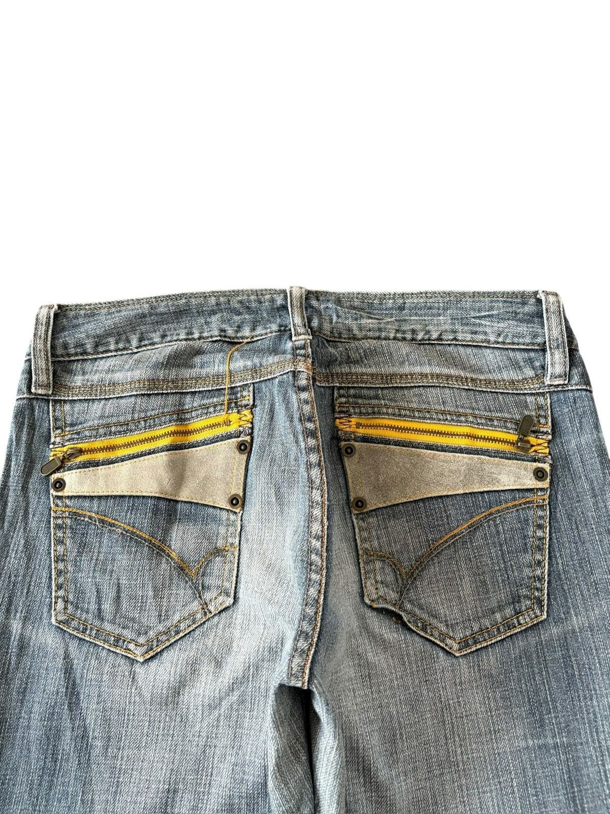 Diesel Vintage Japanese Brand Faded Distress Low Rise Flare Jeans Size 30" / US 8 / IT 44 - 4 Thumbnail