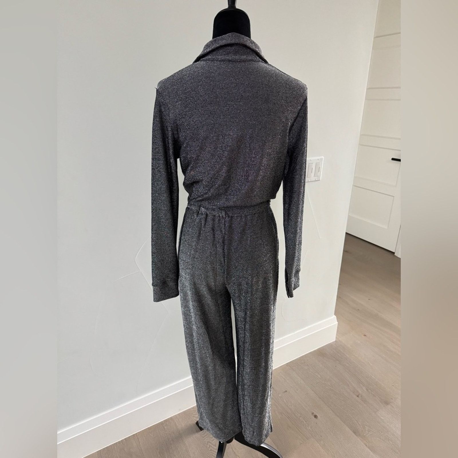 New Elegant Lurex Silver Shimmery Jumpsuit size S