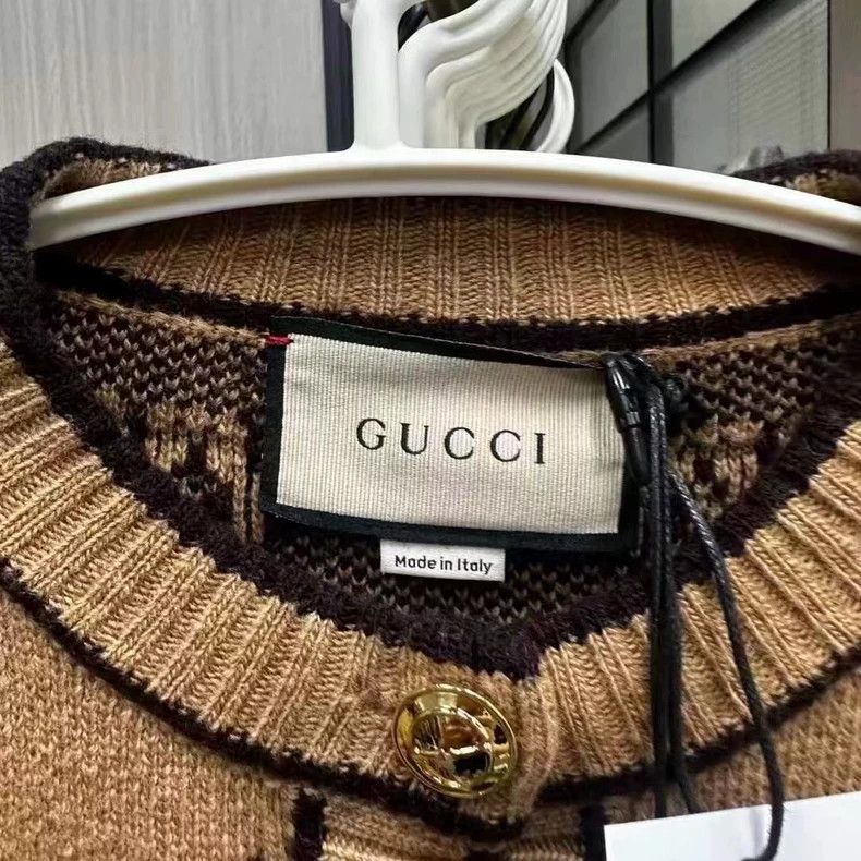 Gucci Gucci New double g full-print cardigan jacket 2503-Nextarro Size S / US 4 / IT 40 - 2 Thumbnail