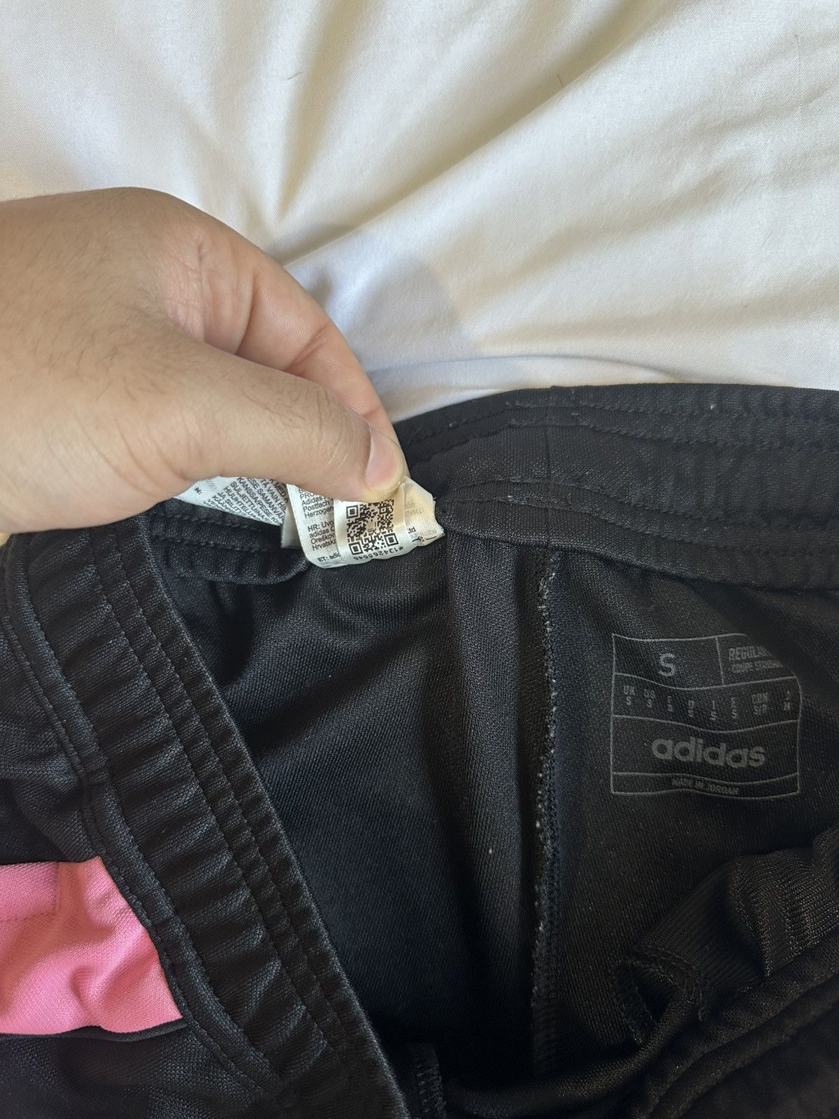 Adidas Adidas pants size small Size US 30 / EU 46 - 5 Thumbnail