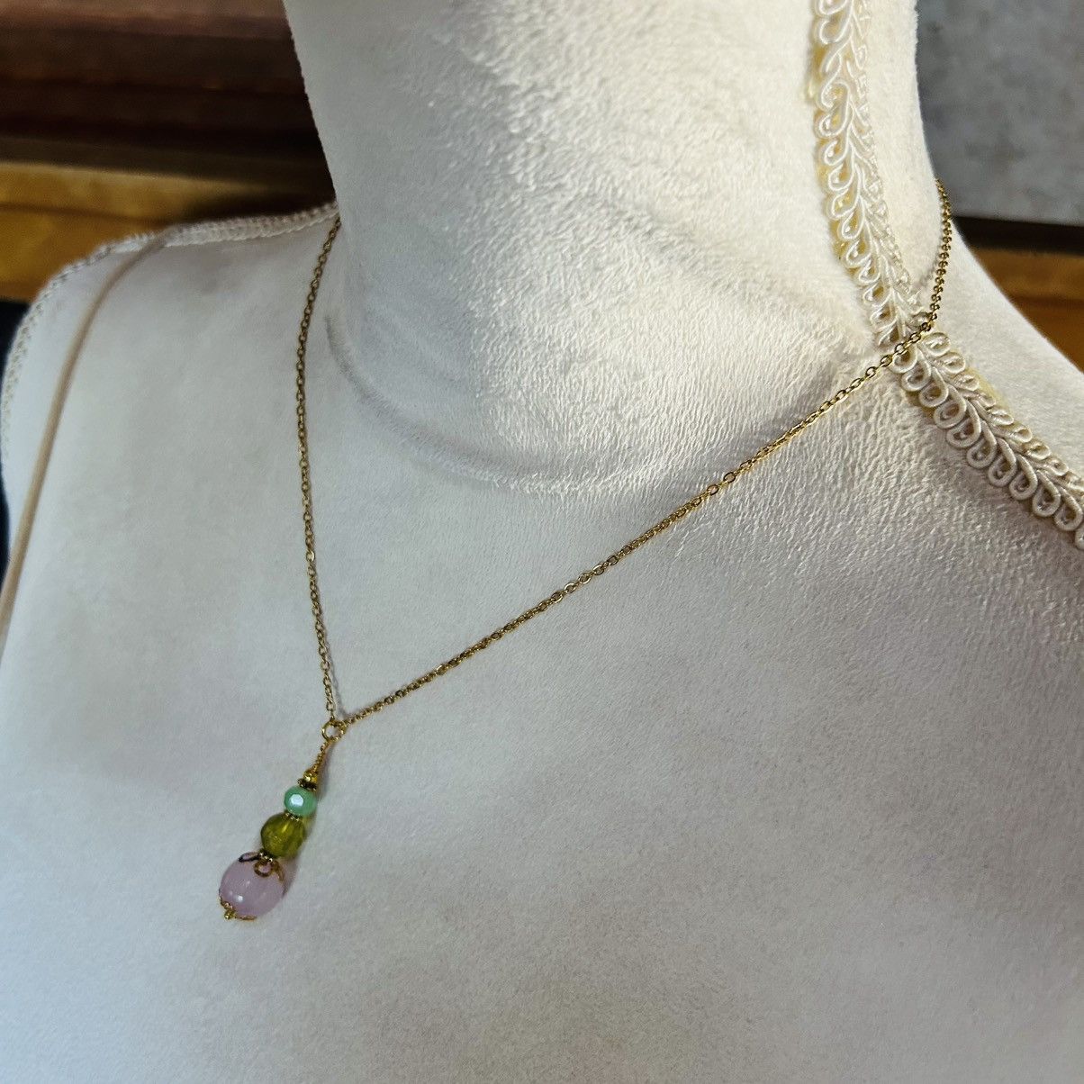 Handmade Handcrafted vintage beaded glass crystal drop necklace Size ONE SIZE - 3 Thumbnail