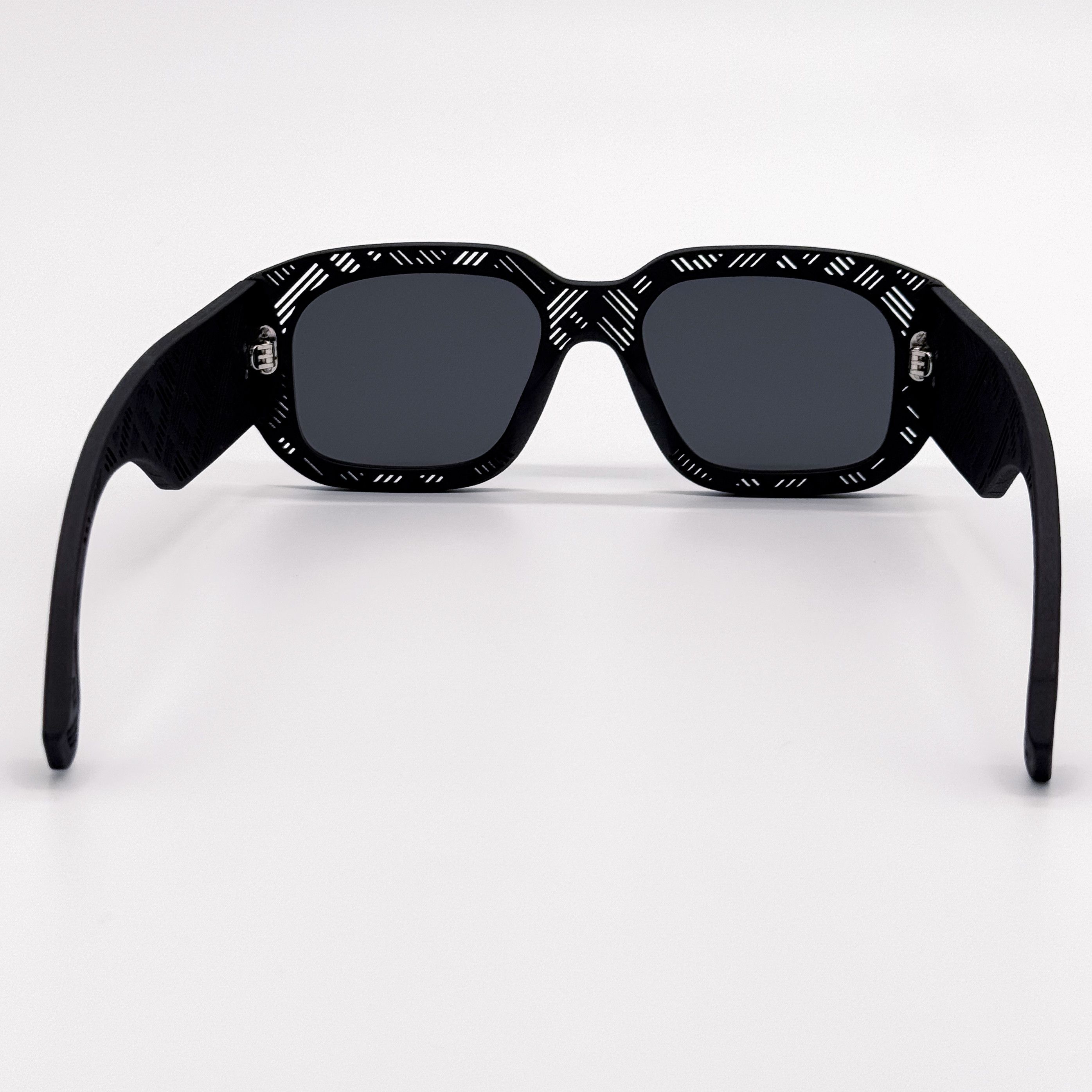 Fendi NEW FENDI FE40113I 02A MATTE BLACK UNISEX SUNGLASSES FENDI Size ONE SIZE - 7 Thumbnail