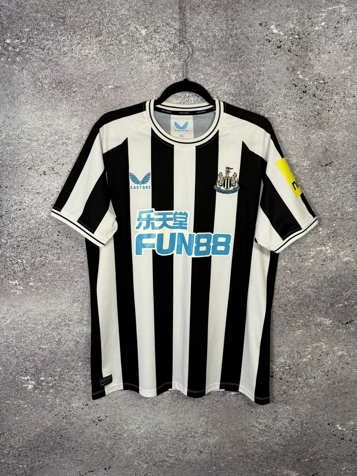 Castore × Vintage Newcastle United 2022/23 Castore Home Soccer Jersey Size US XXL / EU 58 / 5 - 1 Thumbnail