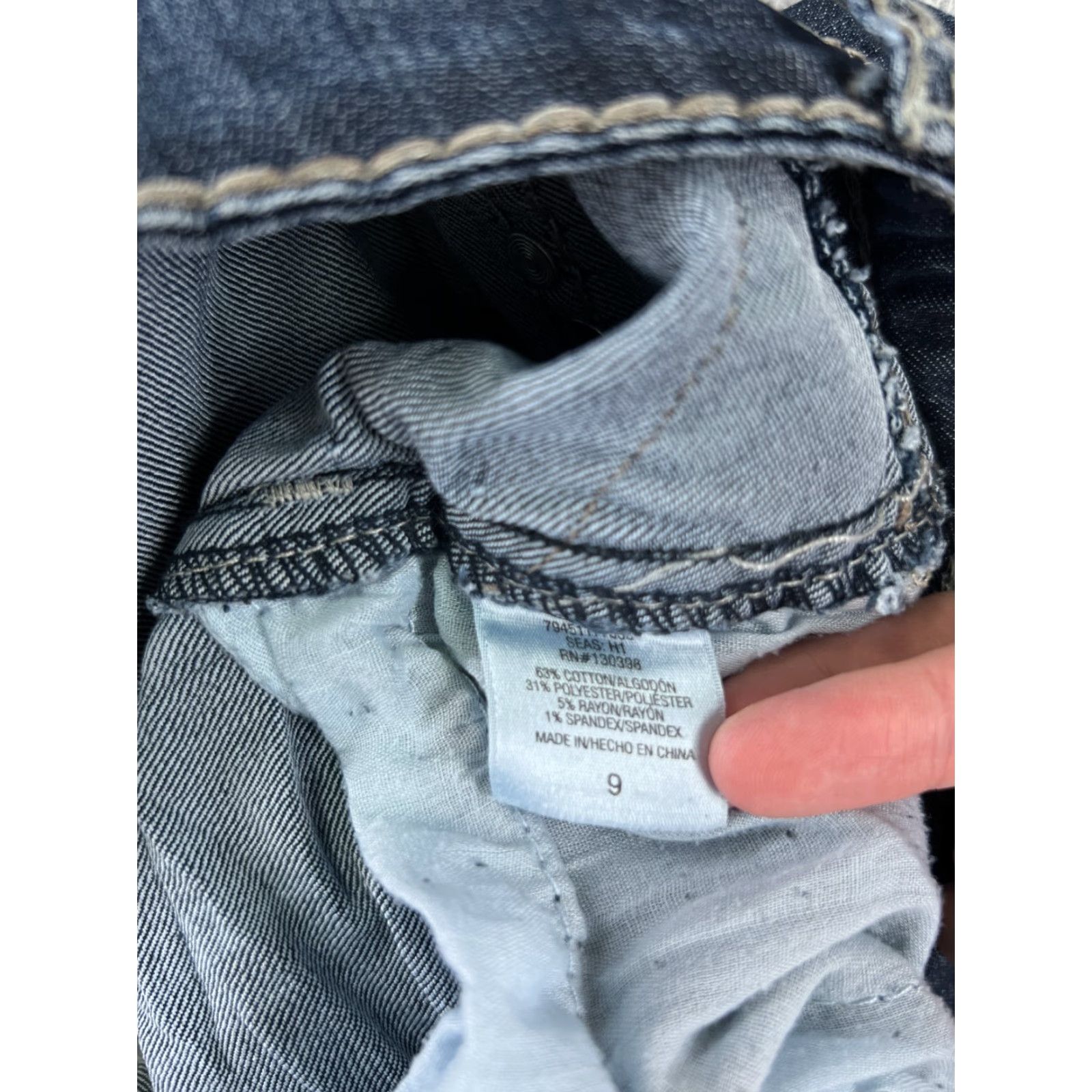 Denime VINTAGE American Star Jeans Women 9 Blue Denim Bootcut Dark Wash Distressed Cotton Stars Size 30" / US 8 / IT 44 - 4 Thumbnail