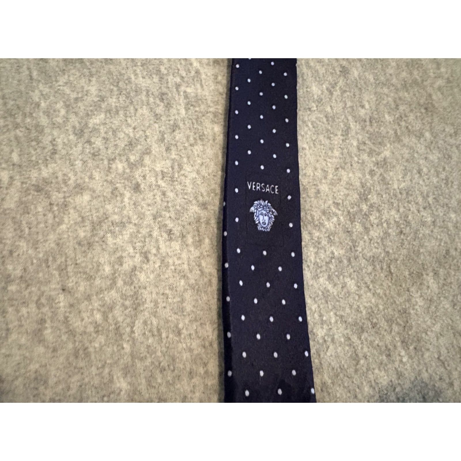 Versace VINTAGE Versace Tie Men Silk Blue 60in Medusa Head Made in Italy Flawed Size ONE SIZE - 7 Thumbnail