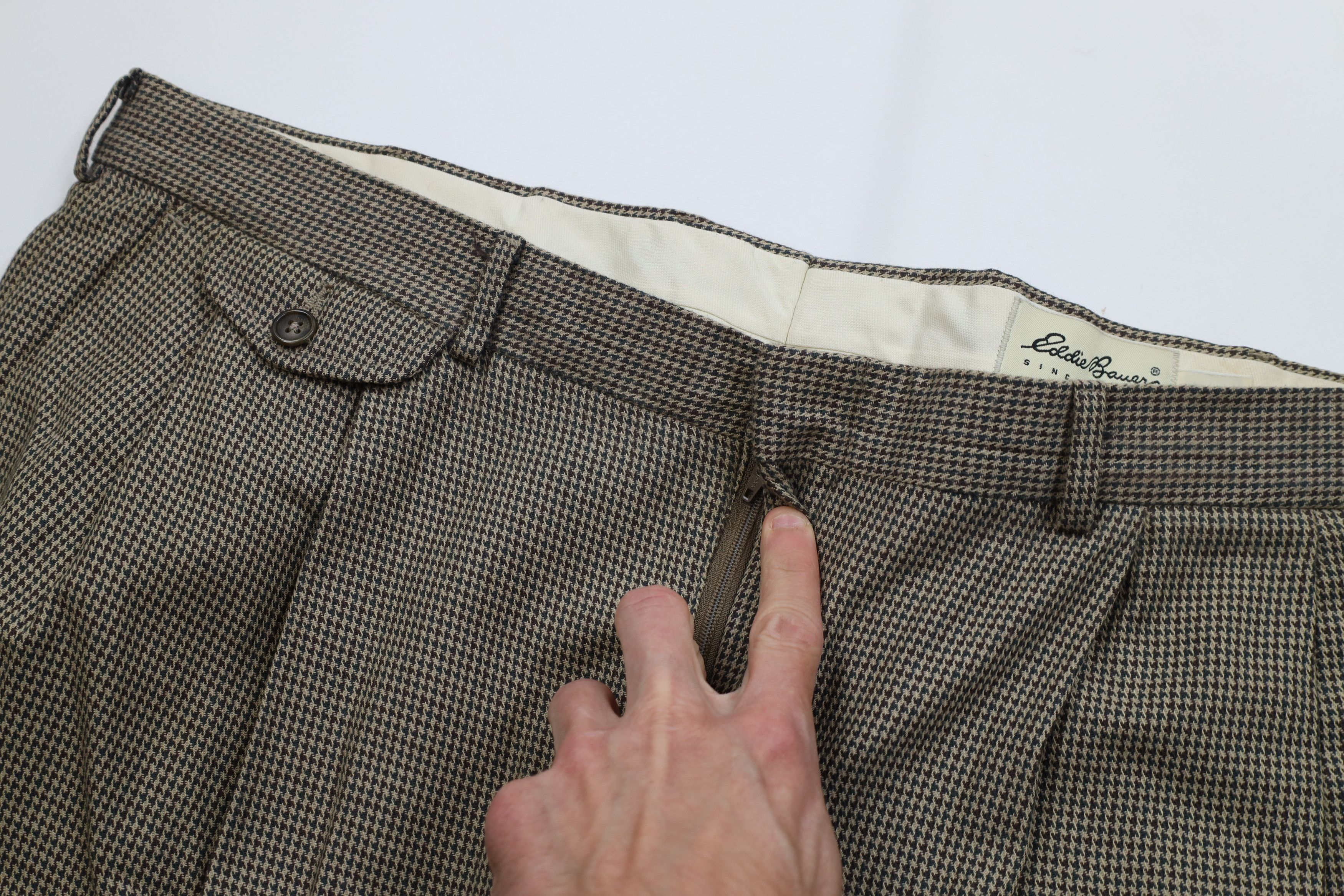 Eddie Bauer Vintage 90s Eddie Bauer Houndstooth Wide Leg Chino Pants Size US 40 / EU 56 - 6 Thumbnail