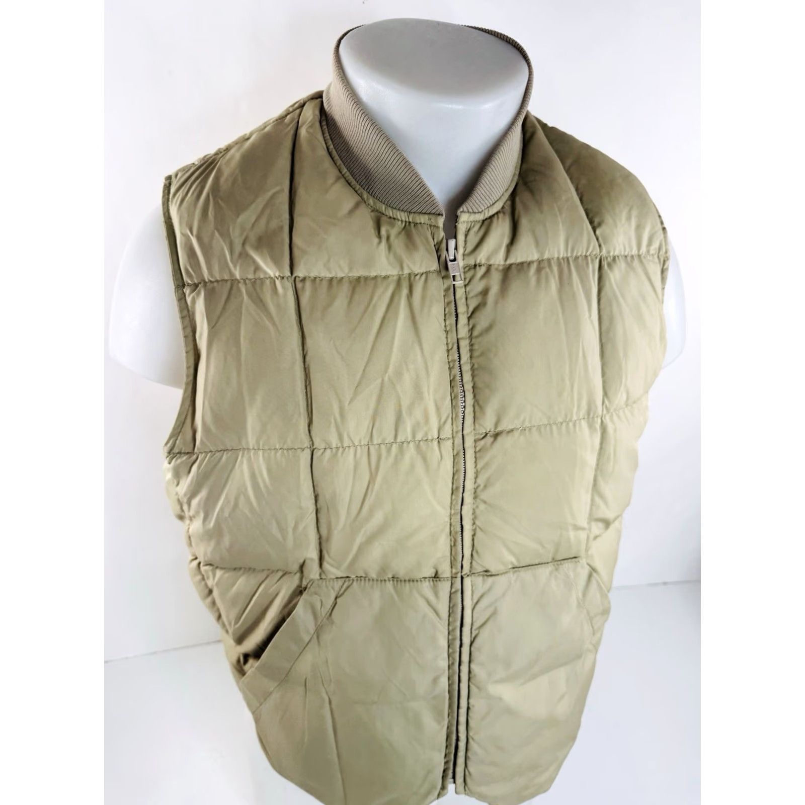 Eddie Bauer VINTAGE Eddie Bauer Vest Mens S Goose Down Beige Nylon Wool Down Vest B10 Size US S / EU 44-46 / 1 - 2 Thumbnail