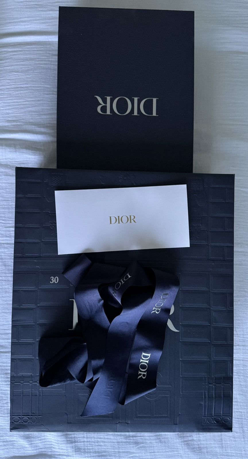 Dior × Kaws Dior x Kaws B33 Size US 10.5 / EU 43-44 - 13 Thumbnail