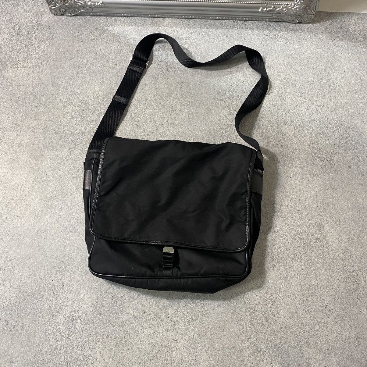 Prada Prada Bag Nylon Messenger Size ONE SIZE - 1 Thumbnail