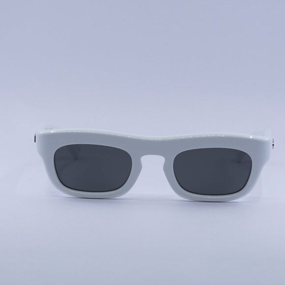 Gucci Gucci GG1777S 004 Sunglasses Shiny White Square Frame, Grey Size ONE SIZE - 2 Thumbnail