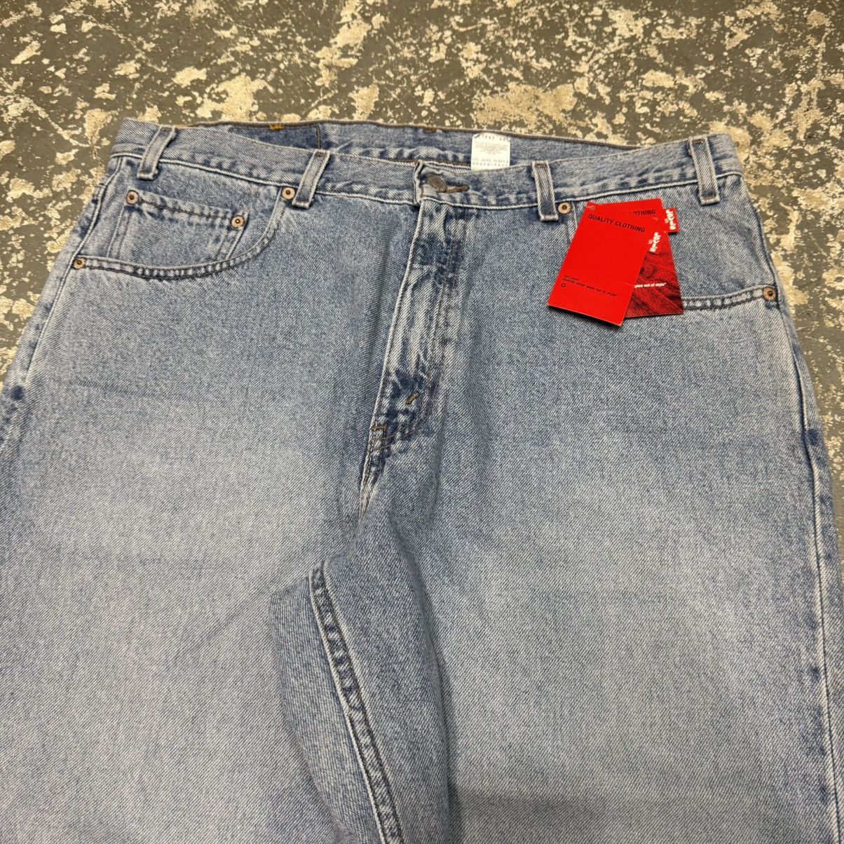 Levi's Vintage Levi’s 569 Loose Baggy Blue Light Wash Denim Jeans Size US 37 - 14 Thumbnail