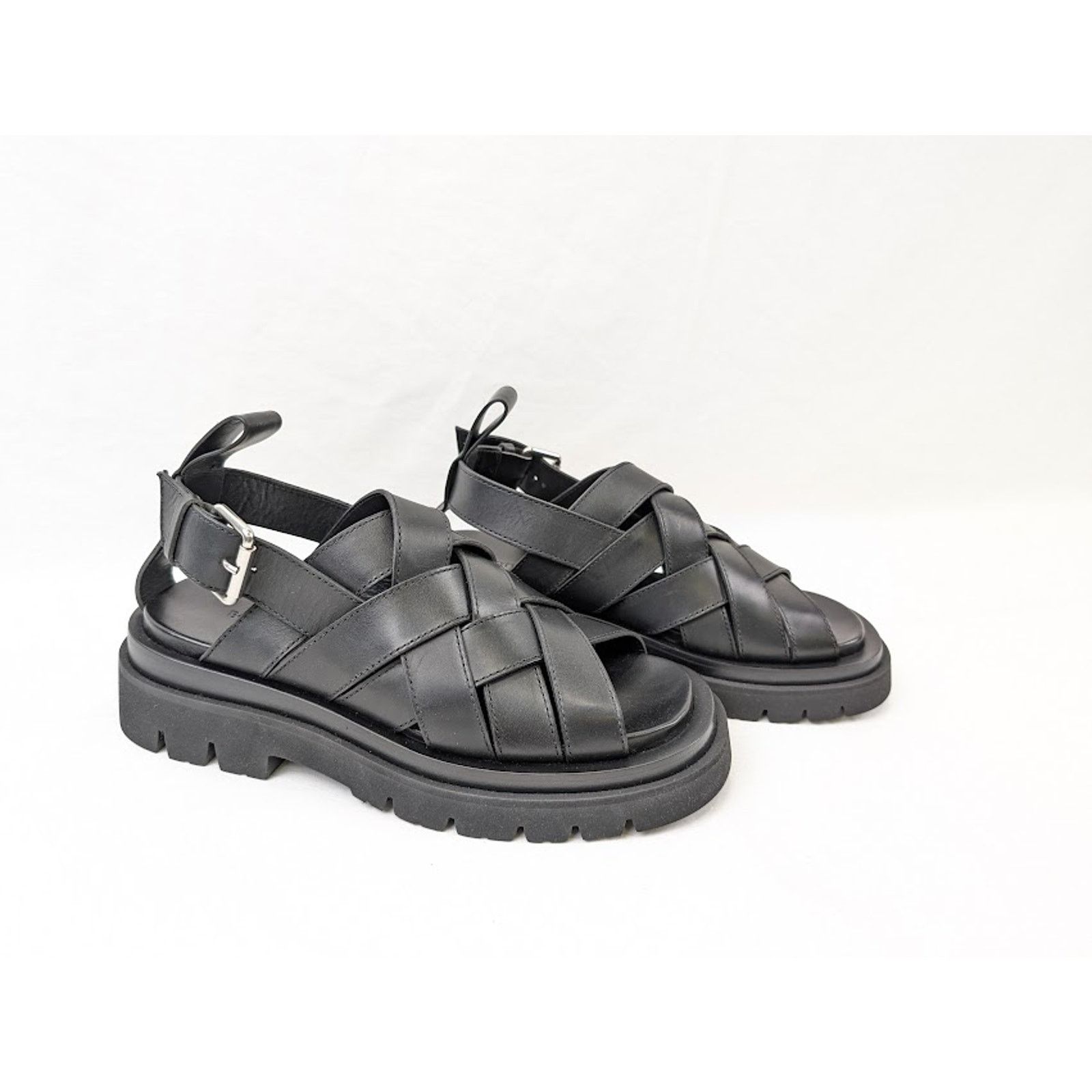 Bottega Veneta o1rshd1 Lug Sandal Military Calf in Black Size US 9 / EU 42 - 12 Thumbnail