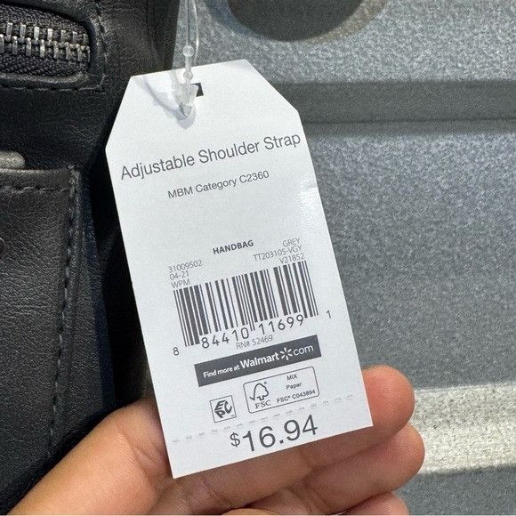 Other NWT TIME AND TRU ADJUSTABLE SHOULDER STRAP GRAY HANDBAG Size ONE SIZE - 3 Thumbnail