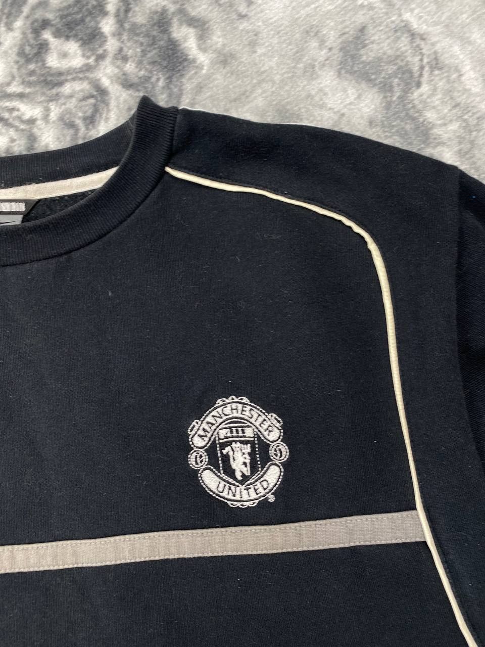 Nike Vintage Nike Manchester United Soccer Sweatshirt 2000s Men Size US L / EU 52-54 / 3 - 6 Thumbnail