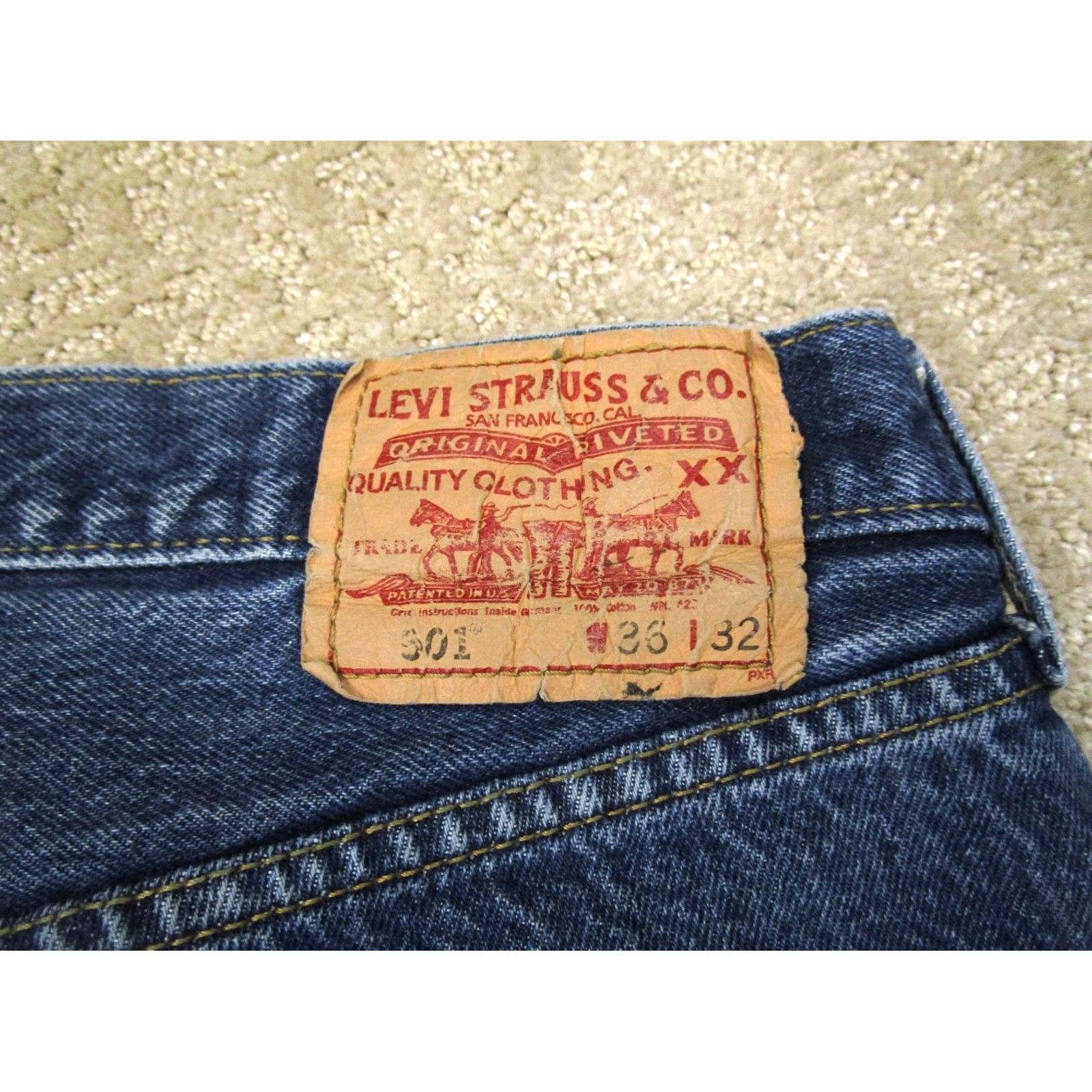Levi's VINTAGE Levi's 501 Jeans Men 36x32 Blue Dark Wash Distressed Whisker Logo 90s Rock Mens Size US 36 / EU 52 - 7 Thumbnail