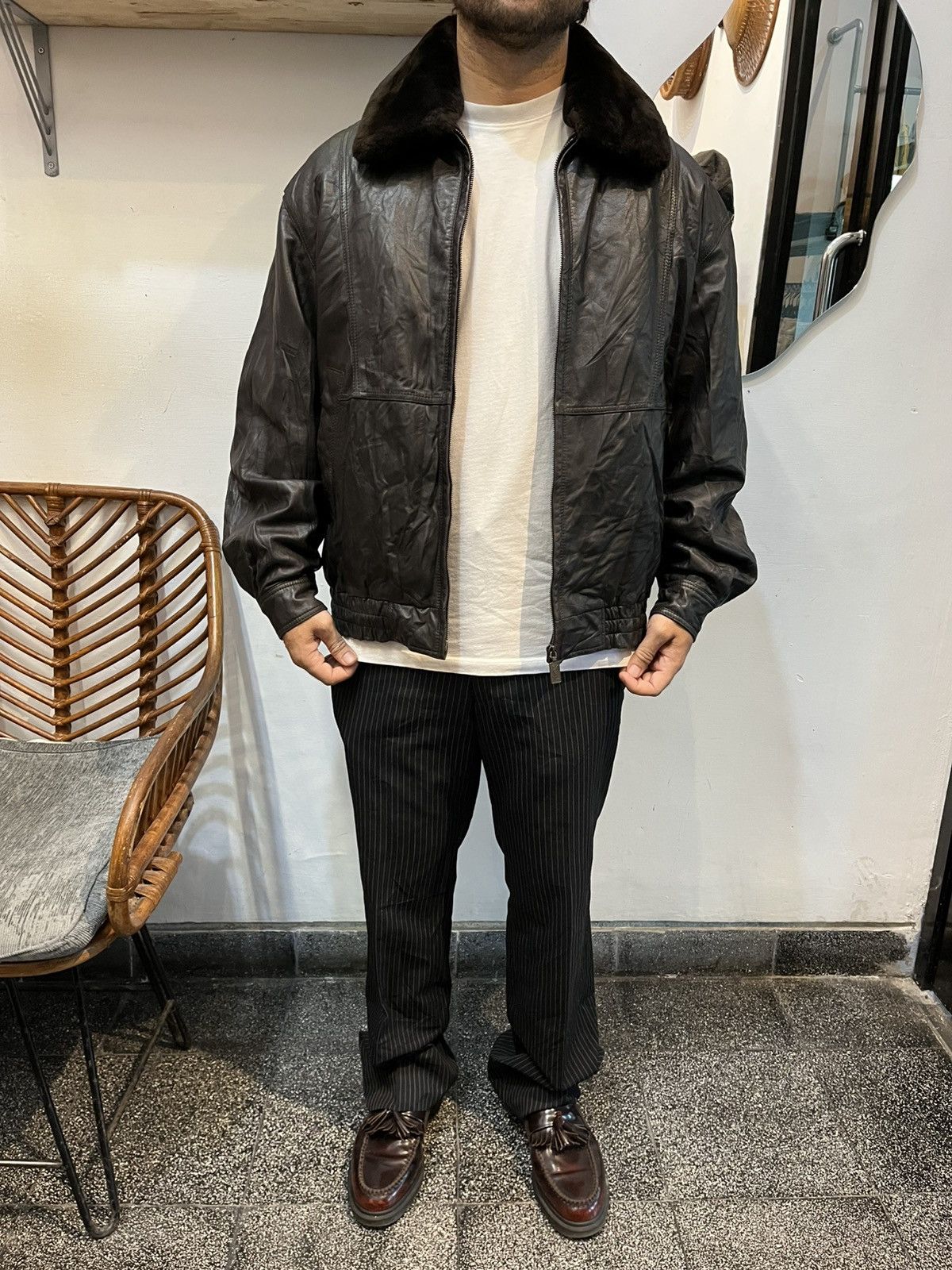 Yves Saint Laurent VINTAGE YSL YVES SAINT LAURENT STRETCH LEATHER JACKET BLACK! Size US L / EU 52-54 / 3 - 3 Thumbnail