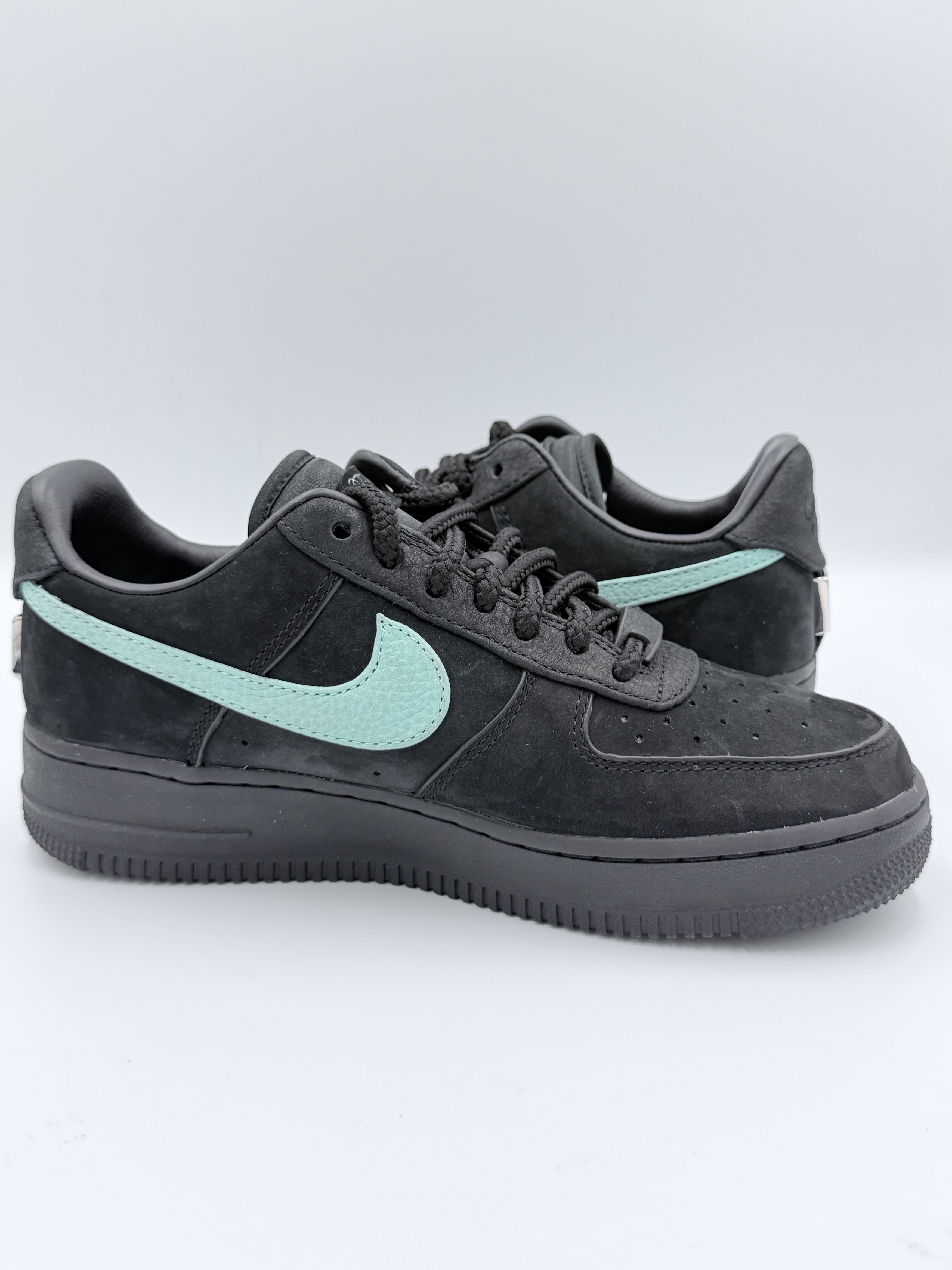 Nike × Tiffany & Co. Tiffany & Co. Nike Air Force 1 Low 1837 Black Blue Size US 6 / EU 39 - 5 Thumbnail