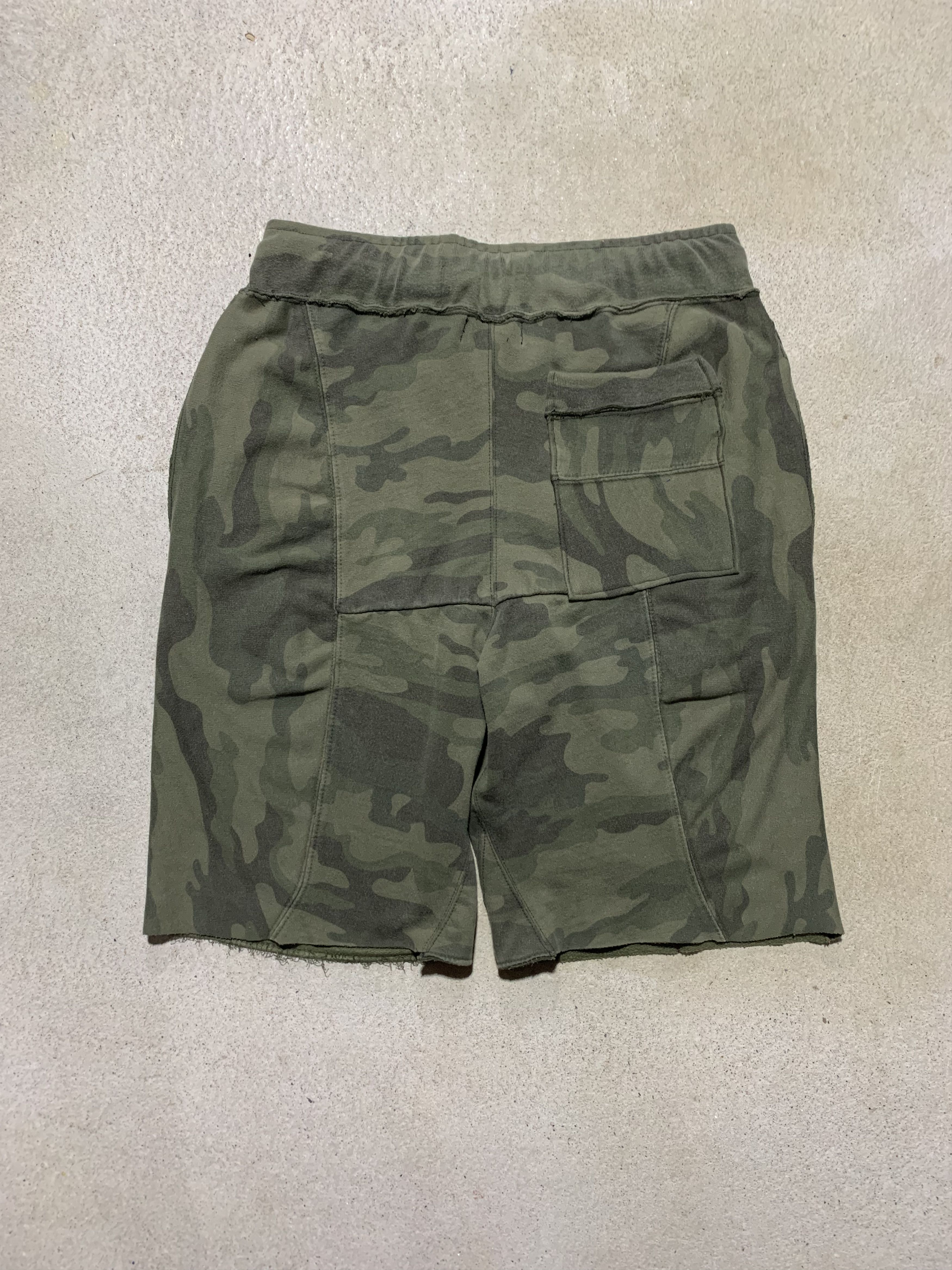 Japanese Brand Closure Projects Spiral Shorts - The People Size US 32 / EU 48 - 4 Thumbnail