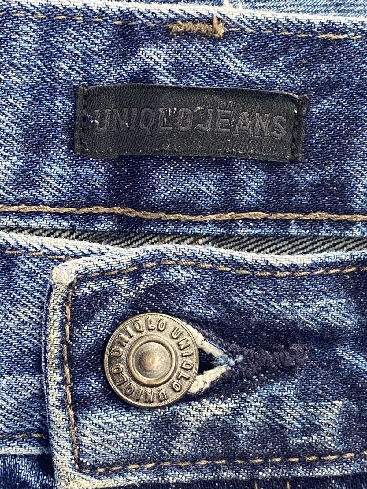 Uniqlo Uniqlo Mud Wash Style Straight Leg Jeans Size US 32 / EU 48 - 10 Thumbnail