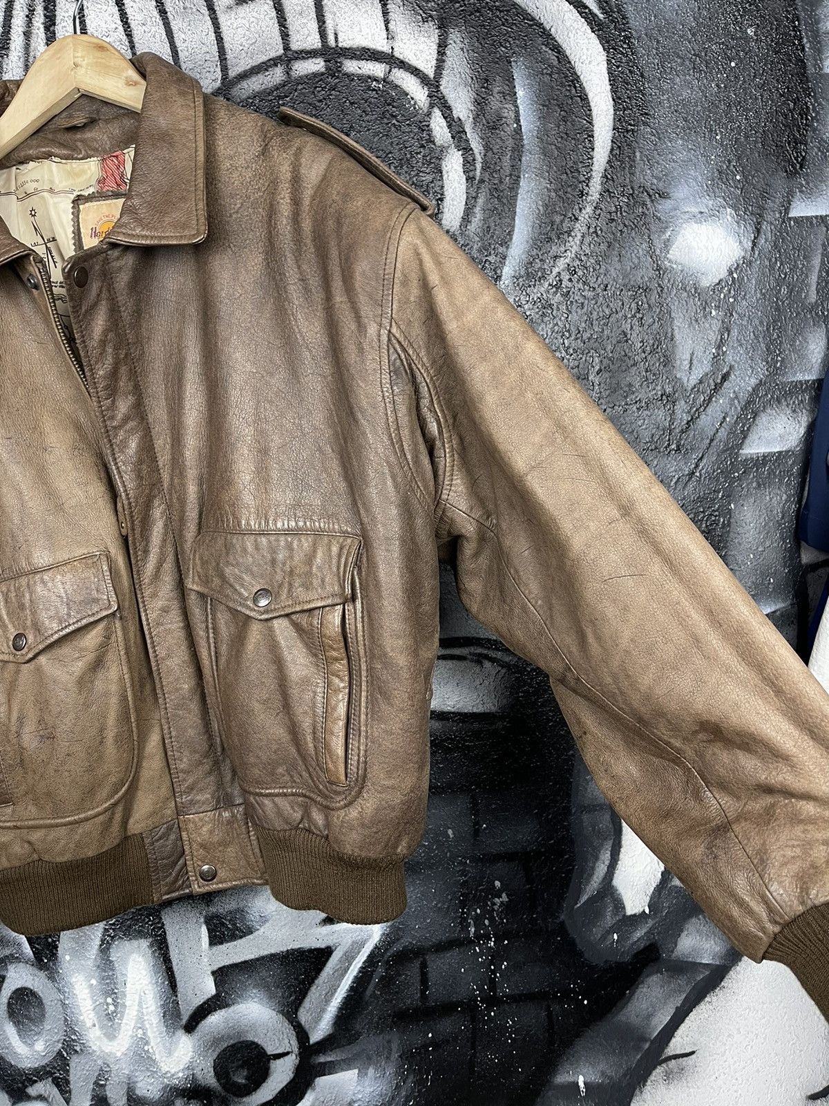 Hard Rock Cafe × Vintage Vintage Hard Rock Cafe Orlando Leather Jacket Men’s Size US M / EU 48-50 / 2 - 13 Thumbnail