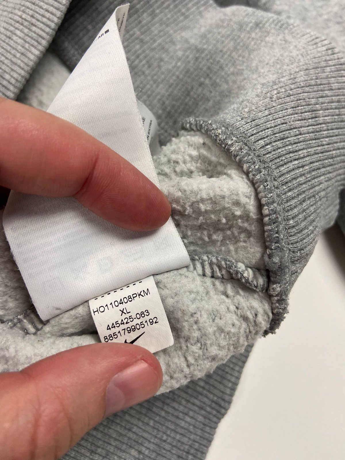 Nike Vintage Nike Sweatshirt XL Grey Big Logo Swoosh Y2K Pullover Size US XL / EU 56 / 4 - 10 Thumbnail