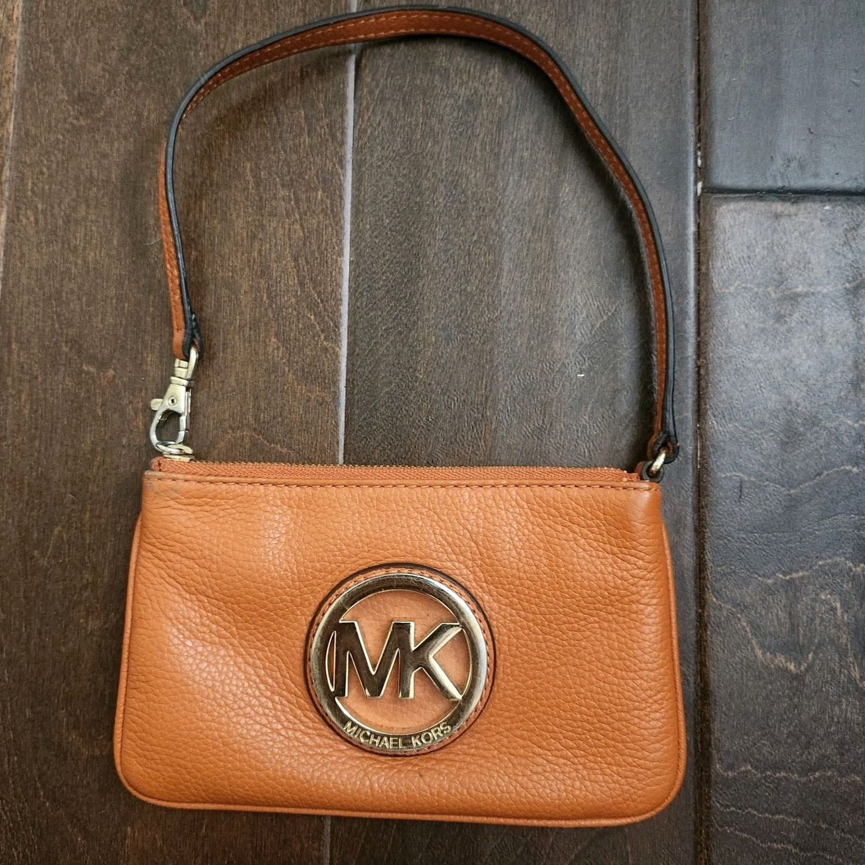 Michael Kors MICHAEL KORS SOFT PEBBLED GENUINE LEATHER MK LOGO WRISTLET in Tangerine Red Coral Red One Size Wristlet Womens Credit Card Zipper Strap Size ONE SIZE - 2 Thumbnail