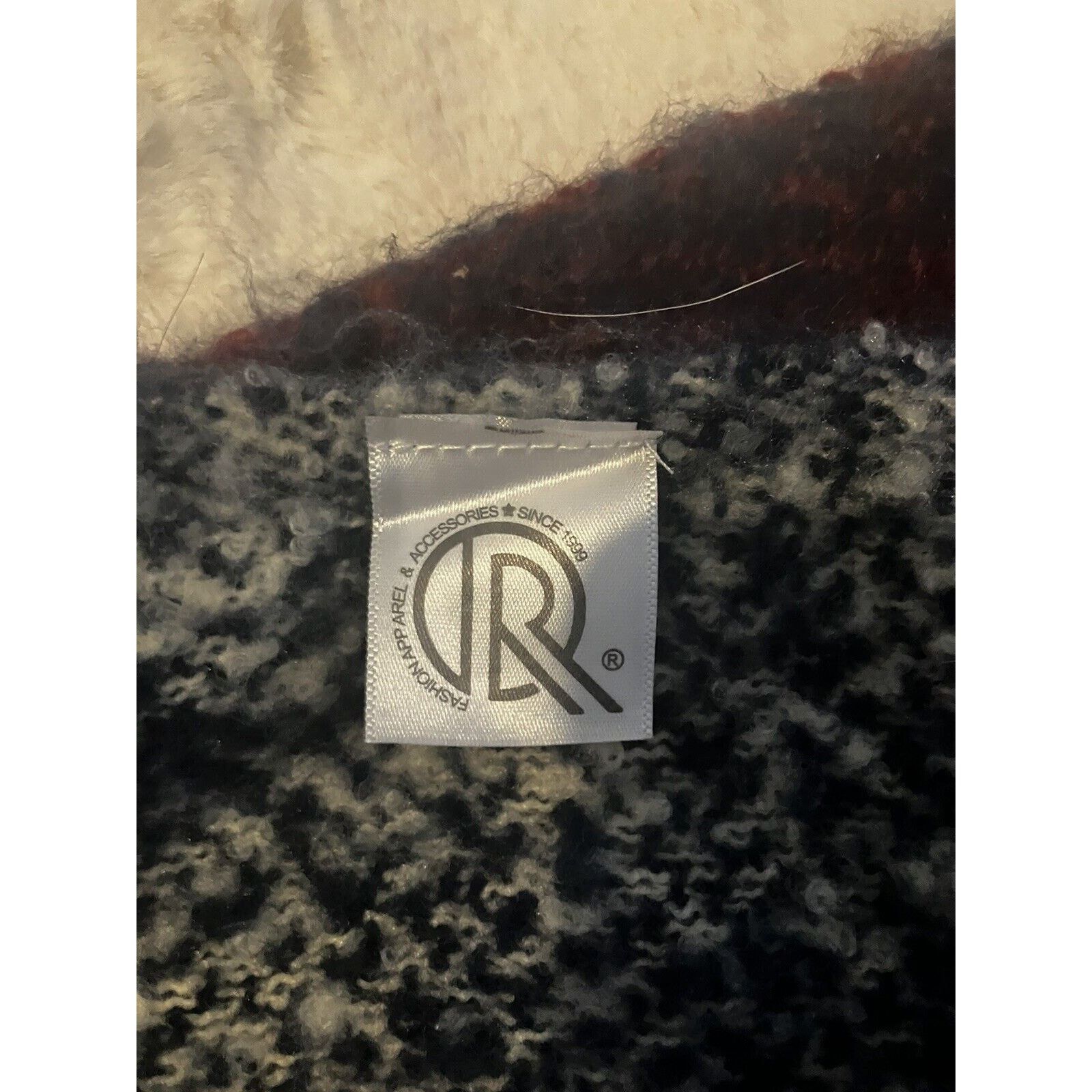 Other Oversized Fashion Apparel Scarf very soft Size ONE SIZE - 3 Thumbnail