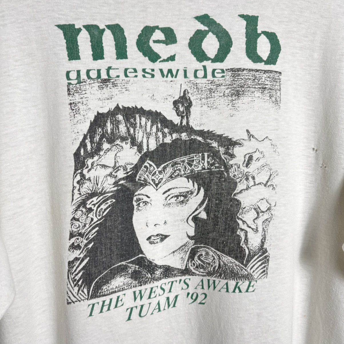 Vintage Vintage 90s Medb Gateway The West’s Awake Tuam Graphic Tee Size US L / EU 52-54 / 3 - 3 Thumbnail