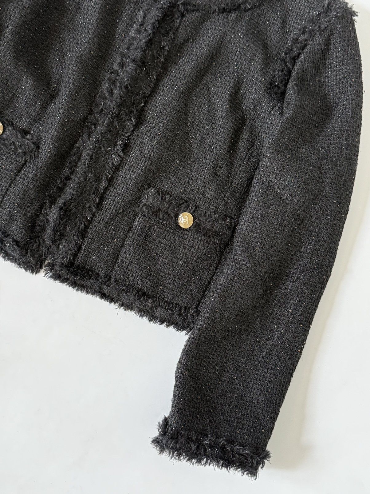 Chanel Chanel 2011 Cruise Collection Black Tweed Cropped Jacket Size S / US 4 / IT 40 - 7 Thumbnail