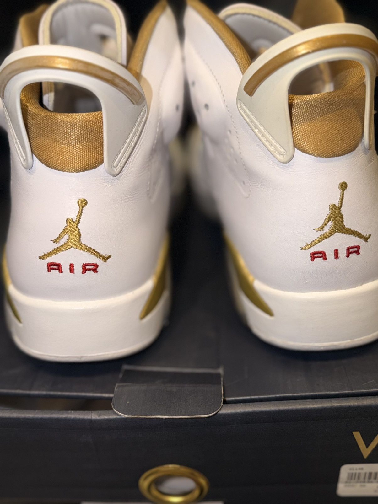 Jordan Brand 2012 Air Jordan VI (6) Golden Moments Half pack Size US 11 / EU 44 - 4 Thumbnail