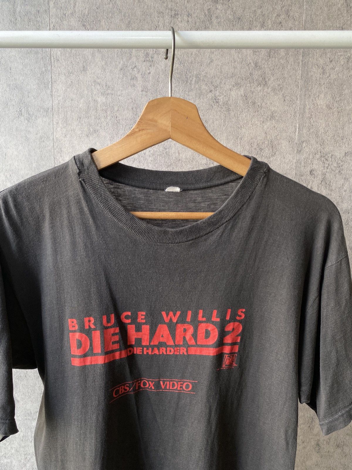 Fox Racing × Vintage Vintage 90’s Bruce Willis Die Hard 2 Promotion Movie Shirt Size US S / EU 44-46 / 1 - 4 Thumbnail