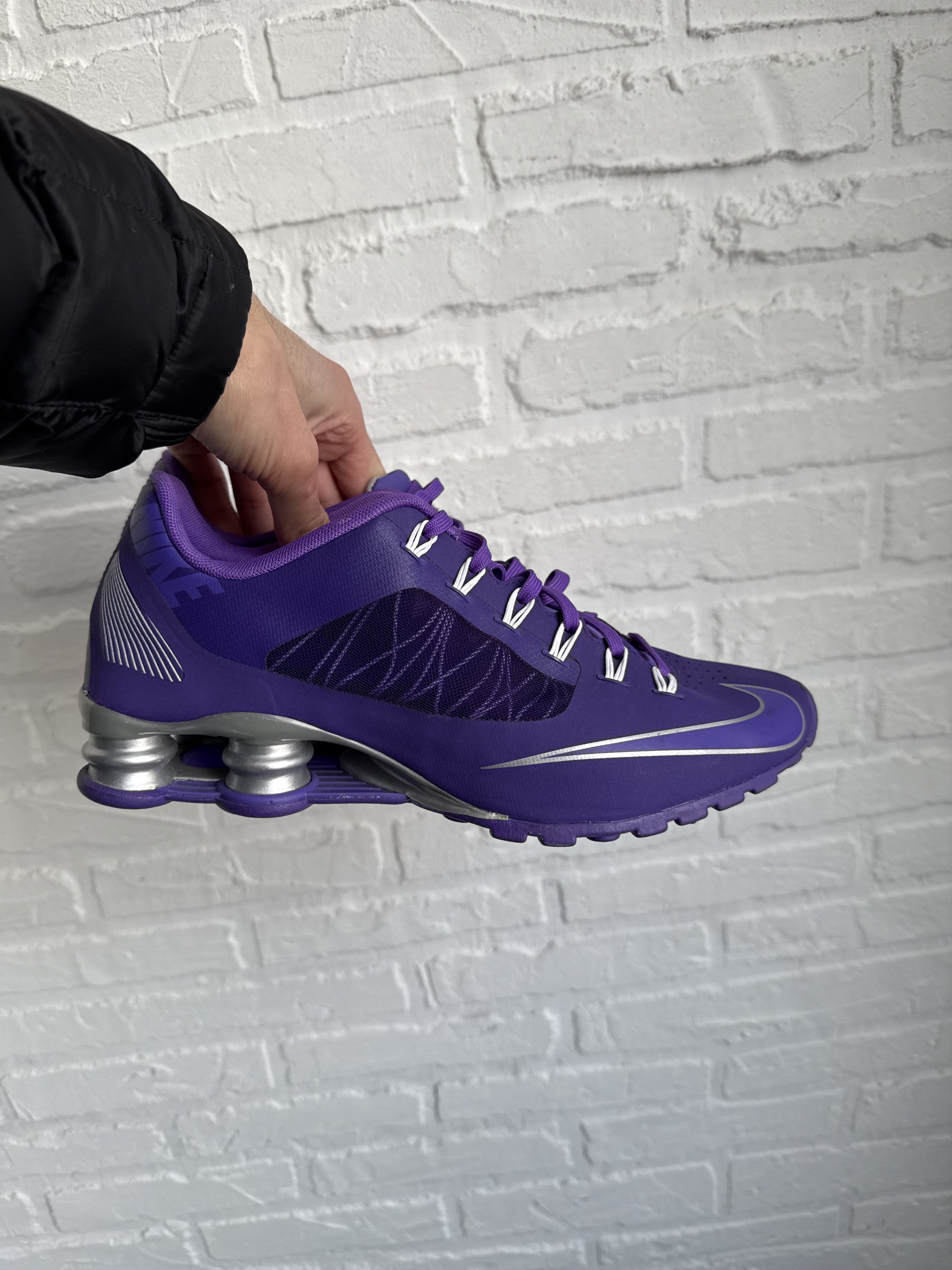 Nike 2014 Nike shox r4 superfly violet silver sneakers Size US 9 / EU 42 - 16 Thumbnail