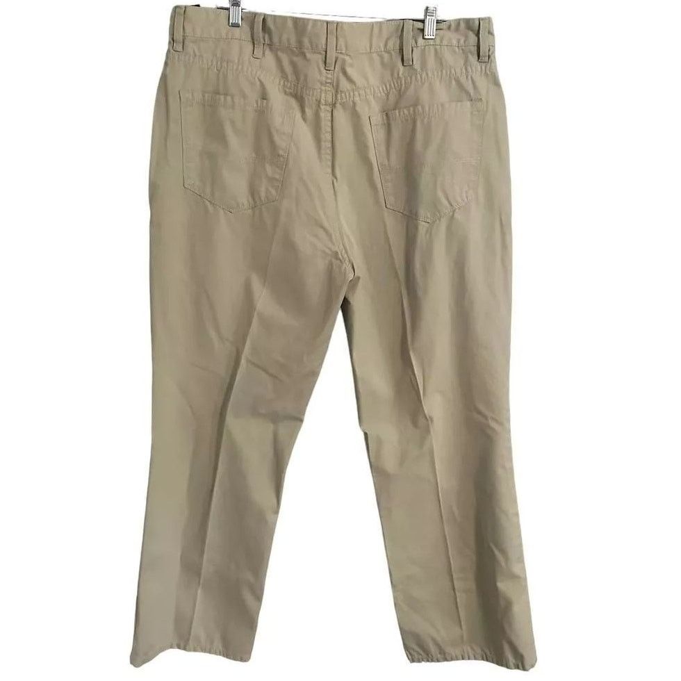Tommy Hilfiger 36L x 32W TOMMY HILFIGER Men’s Relaxed Fit Khaki Chino Pants Size US 36 / EU 52 - 2 Thumbnail
