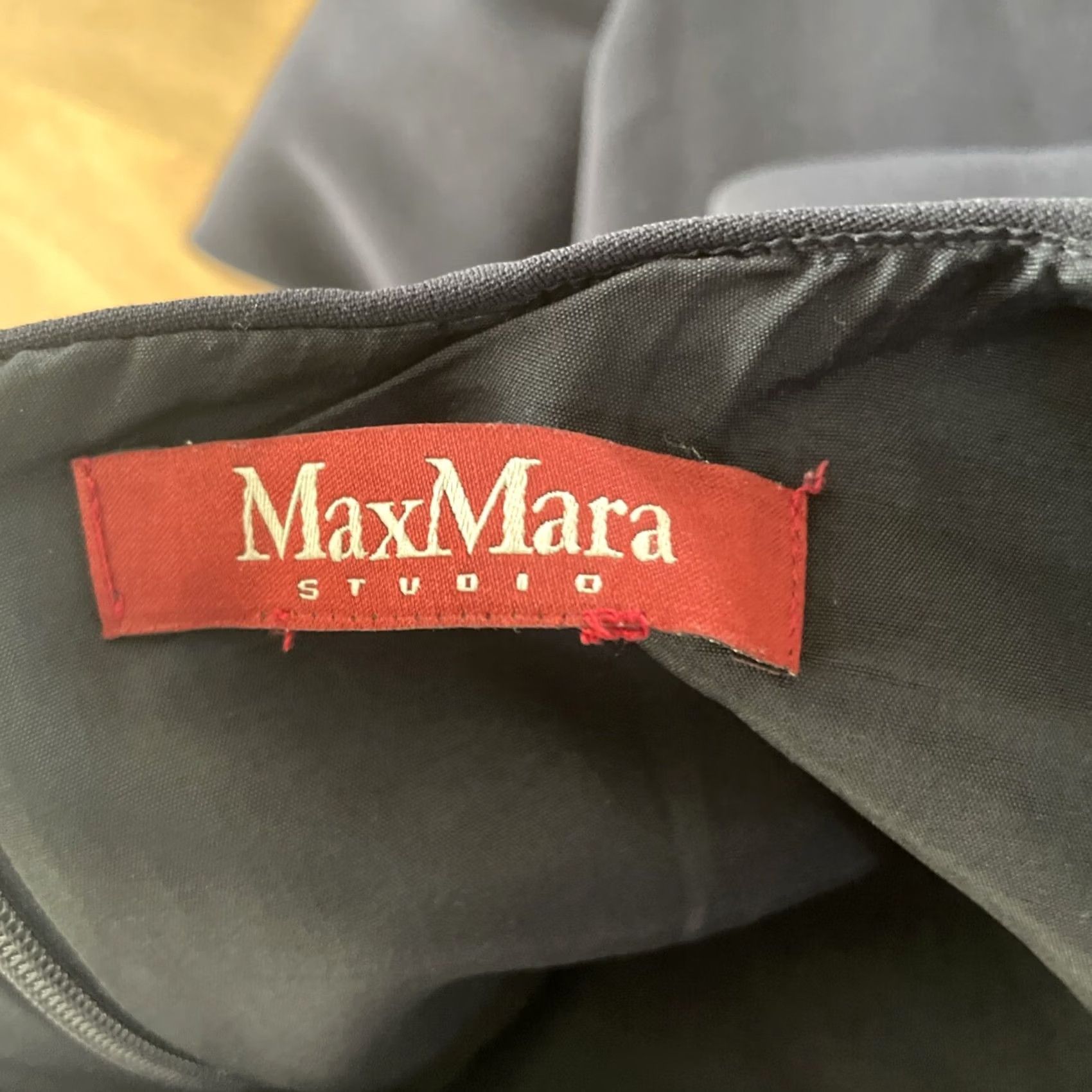 Max Mara Max Mara Studio Navy Blue Round Neck Midi Shift Dress Womens L Size L / US 10 / IT 46 - 3 Thumbnail