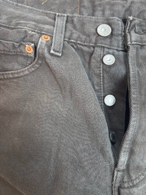 Levi's Vintage Clothing Vintage Levi’s 501 Grey Denim 1998 Made in Hungary W28 L30 Size US 28 / EU 44 - 10 Thumbnail