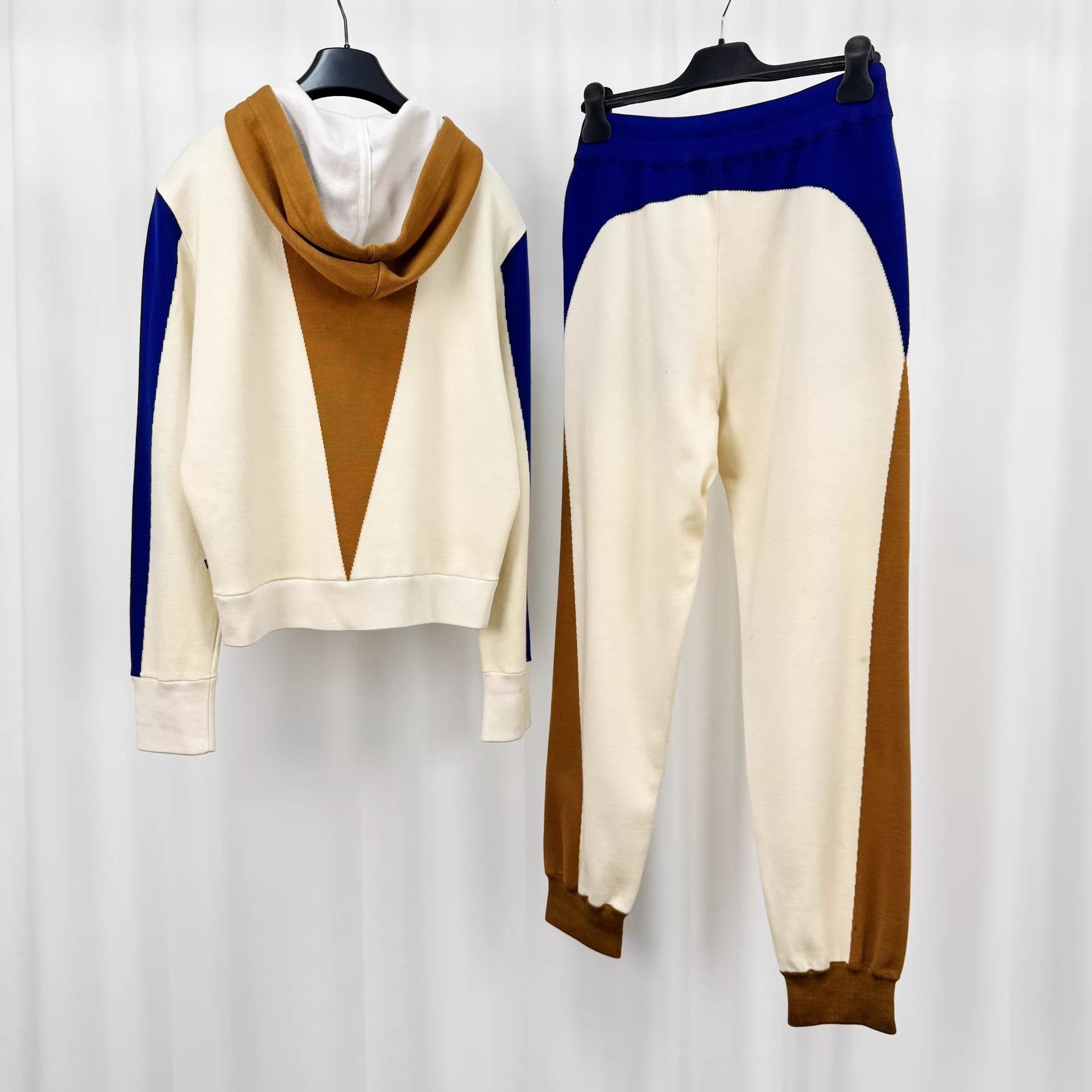 Louis Vuitton Louis Vuitton Colorblocked Cashmere Knit Pants M-L 98N Size M / US 6-8 / IT 42-44 - 2 Thumbnail