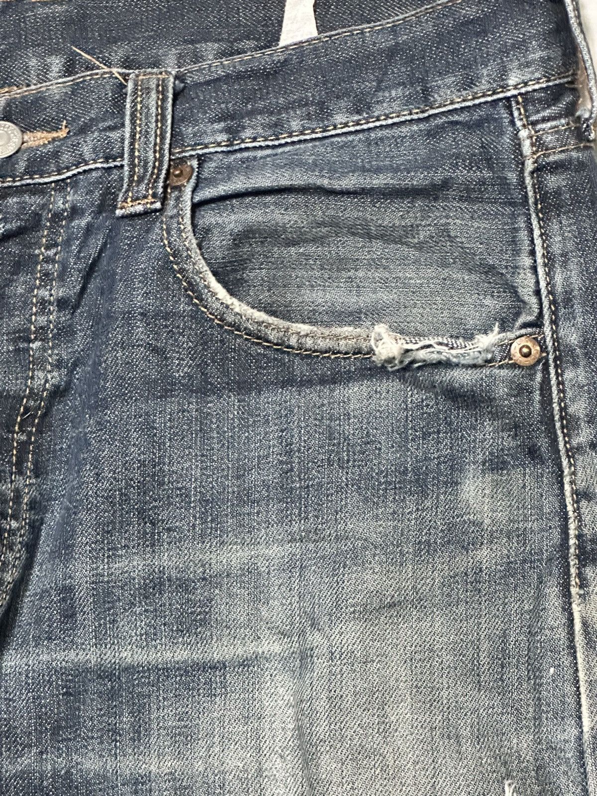 Levi's Levi’s 501 Vintage Regular Straight Leg Jean With Faded Wash Size US 32 / EU 48 - 6 Thumbnail