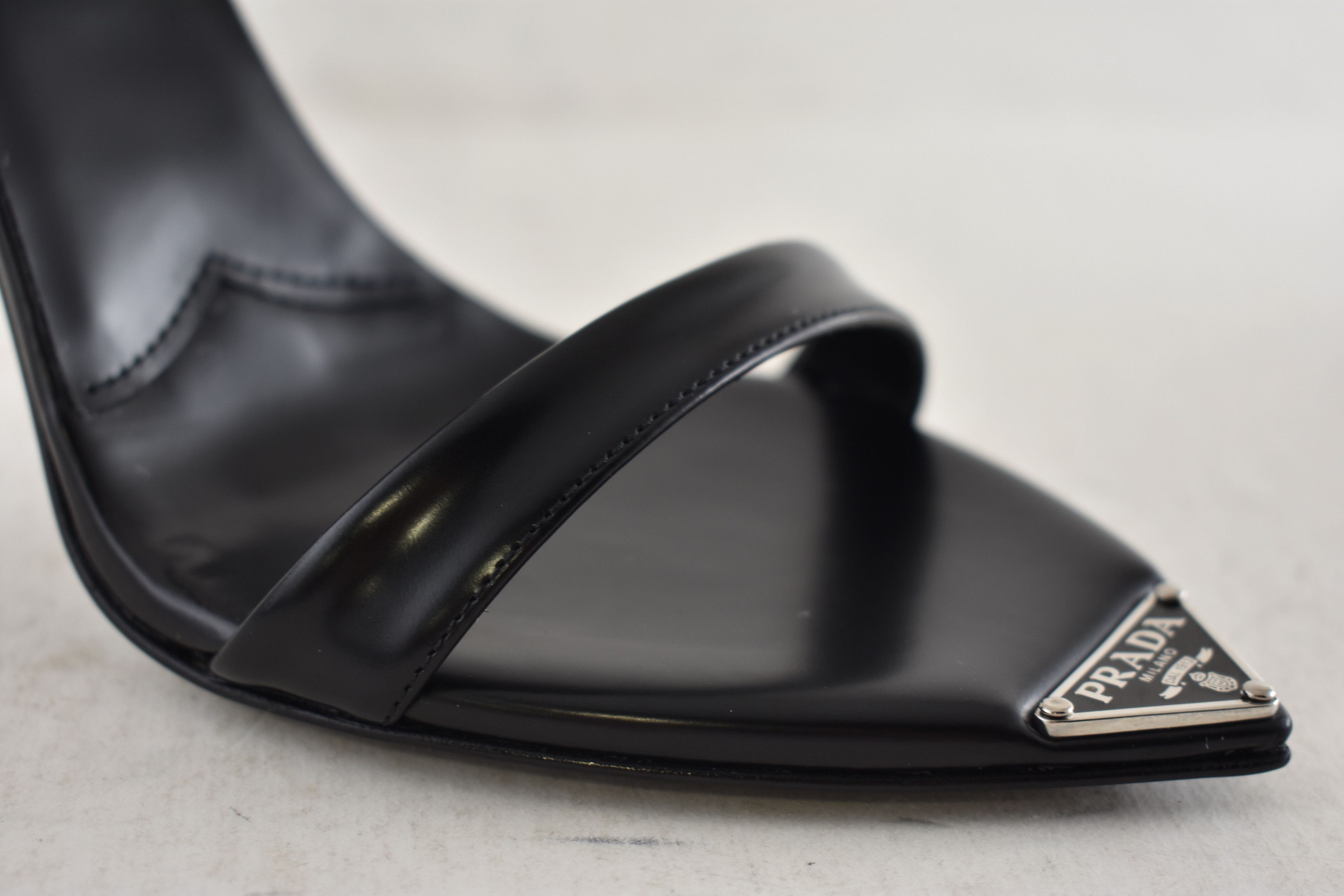 Prada Leather Pointed Toe Logo Ankle Strap Heel Sandal Pump 38 Size US 8 / IT 38 - 7 Thumbnail