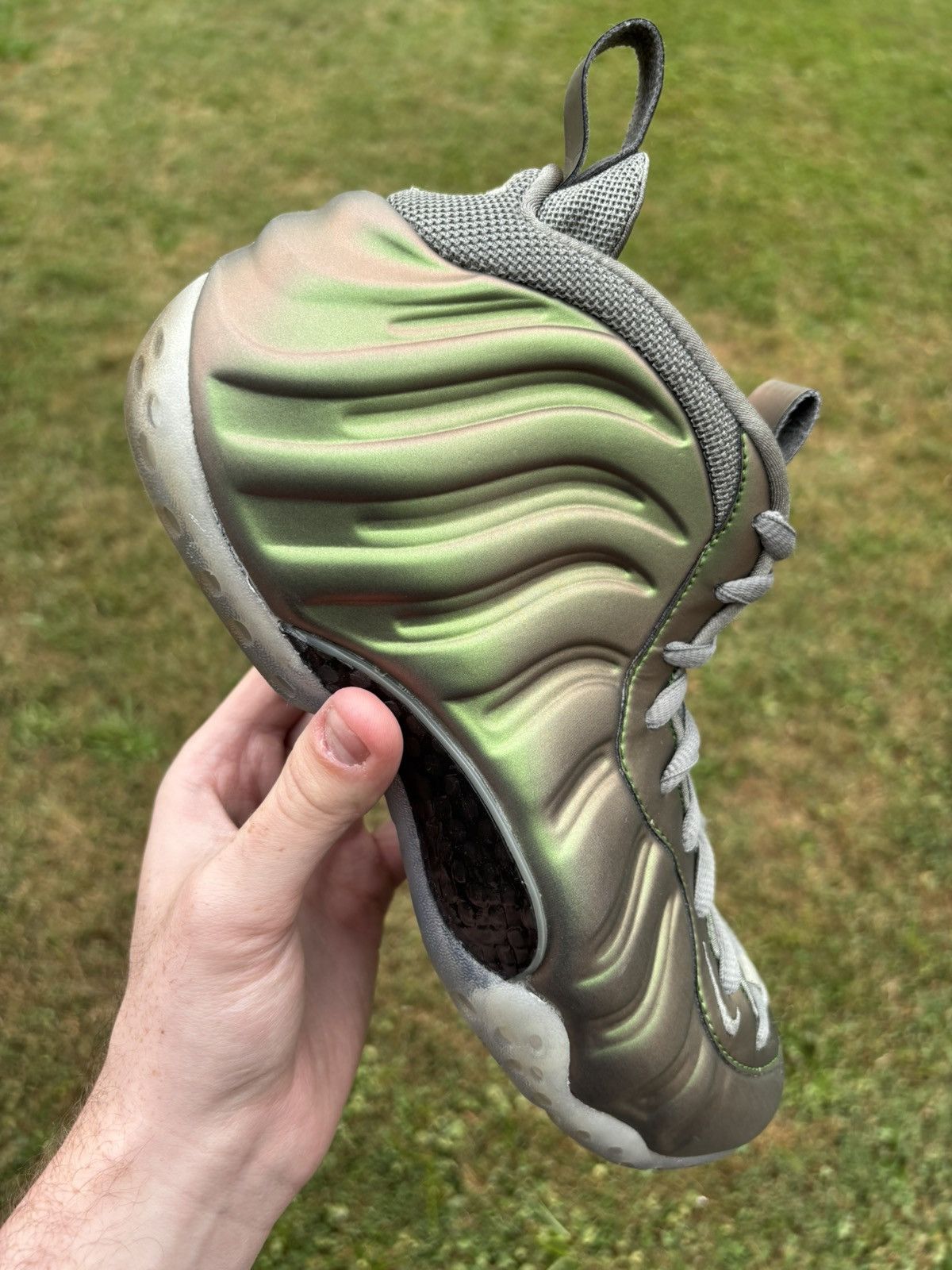 Nike Nike Air Foamposite One Shine 2017 Size 7.5M/9W Size US 7.5 / EU 40-41 - 1 Thumbnail