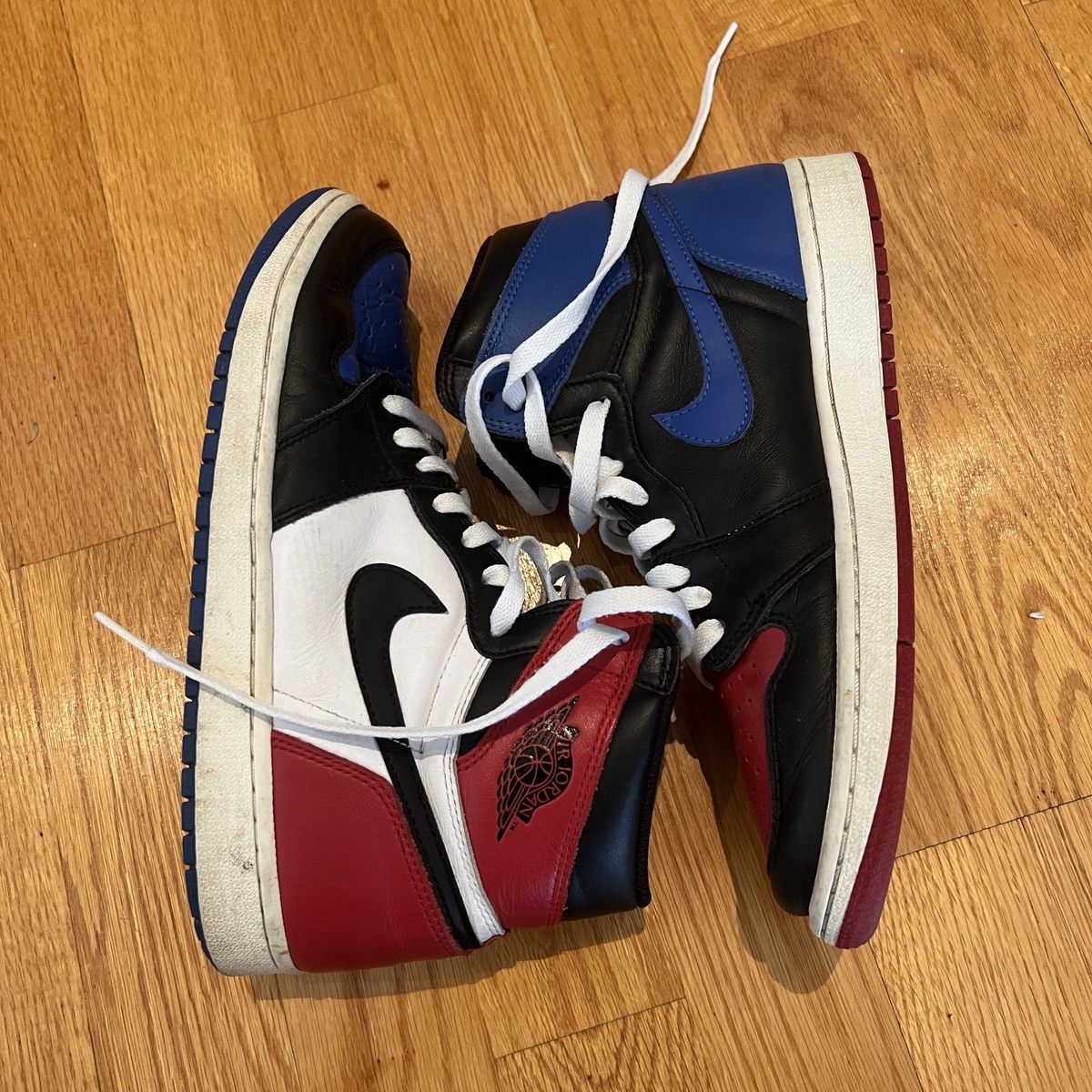 Jordan Brand Air Jordan 1 Top 3 Size US 8.5 / EU 41-42 - 4 Thumbnail