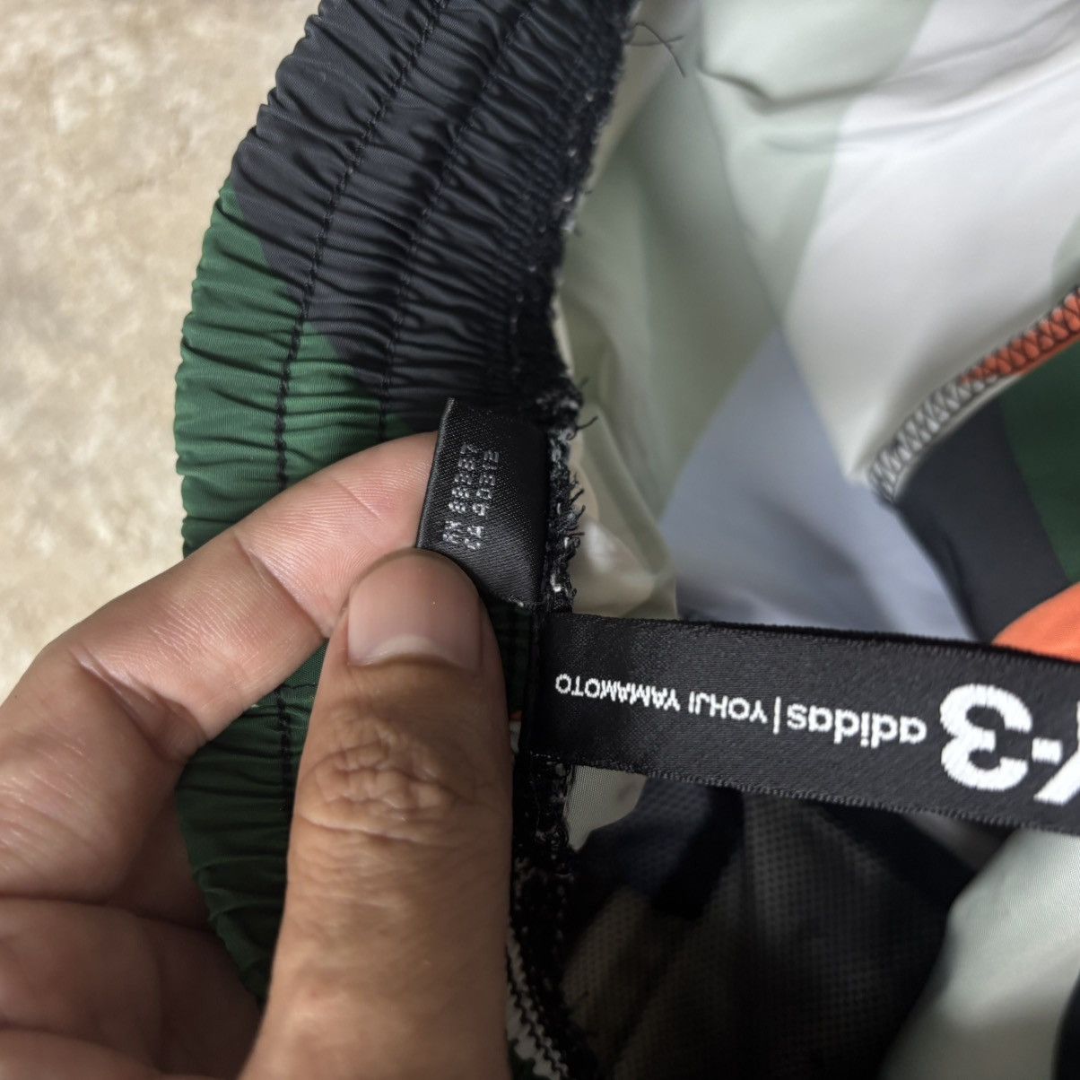 Y-3 × Yohji Yamamoto Y-3 YOHJI YAMAMOTO SHORTS Size US 30 / EU 46 - 7 Thumbnail